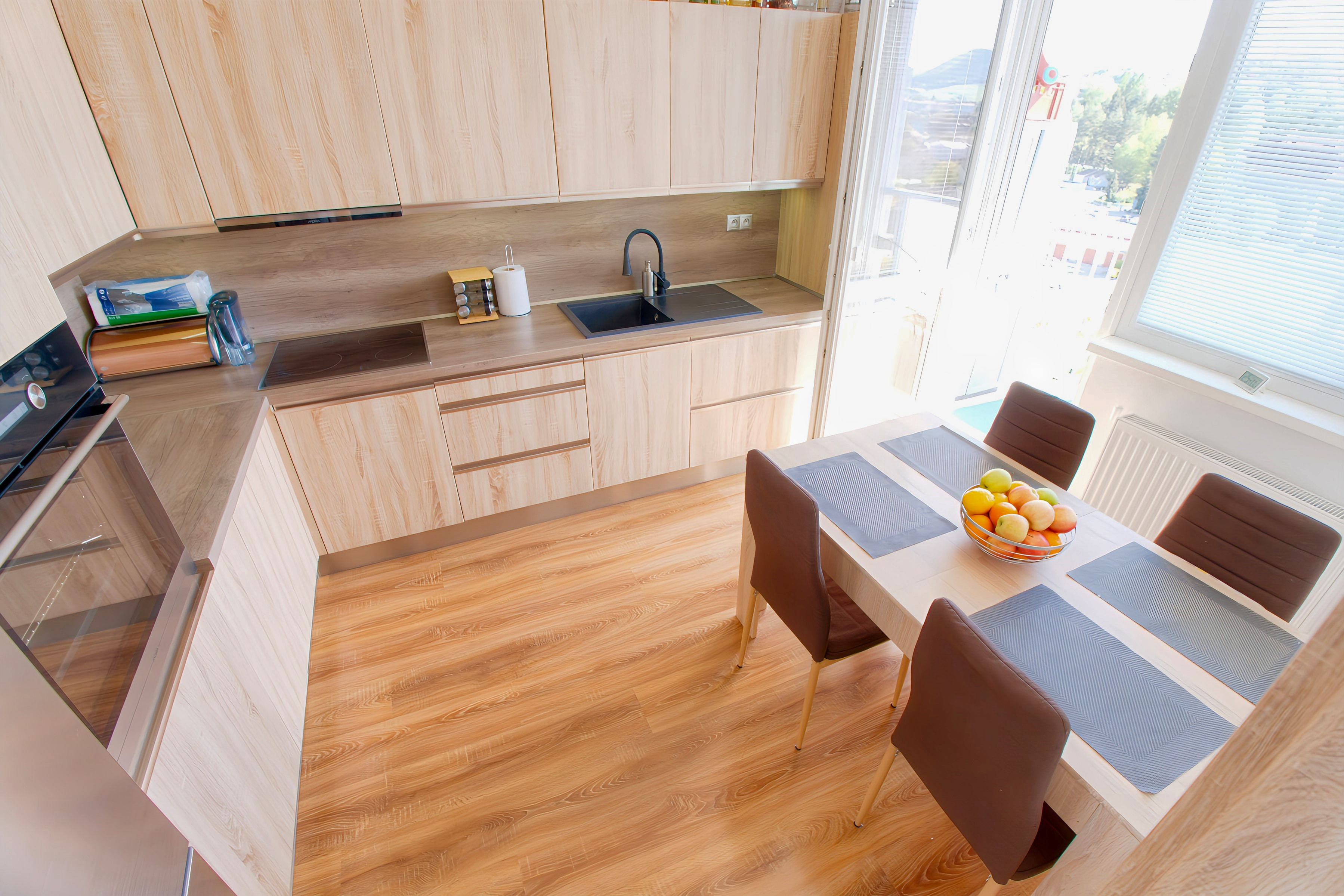 REZERVOVANÝ ! Byt 3+1 (75 m2) s loggiou, ul. E. M. Šoltésovej Sp. Nová Ves