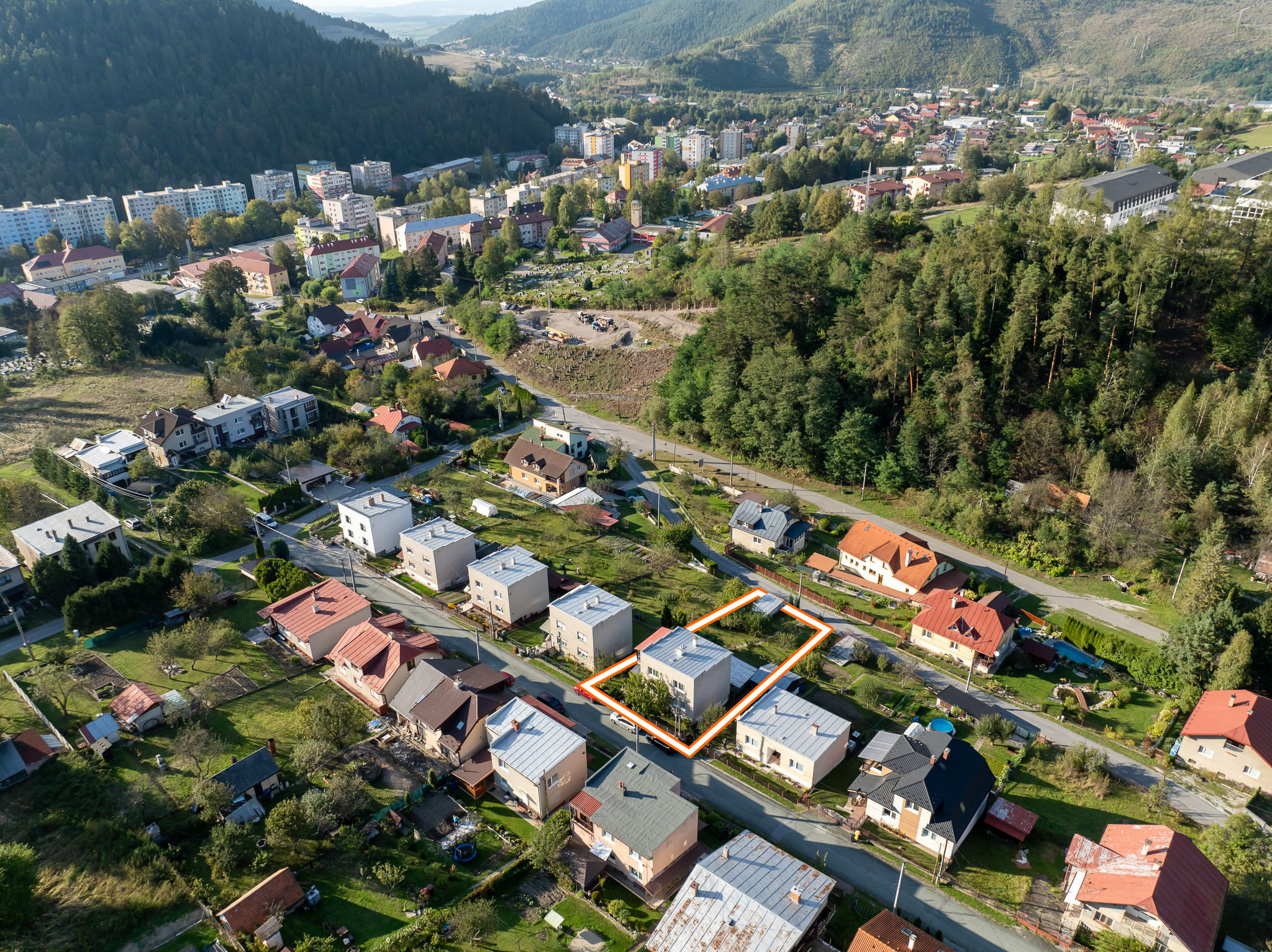 Rodinný dom Krompachy s garážou - Turistická ulica
