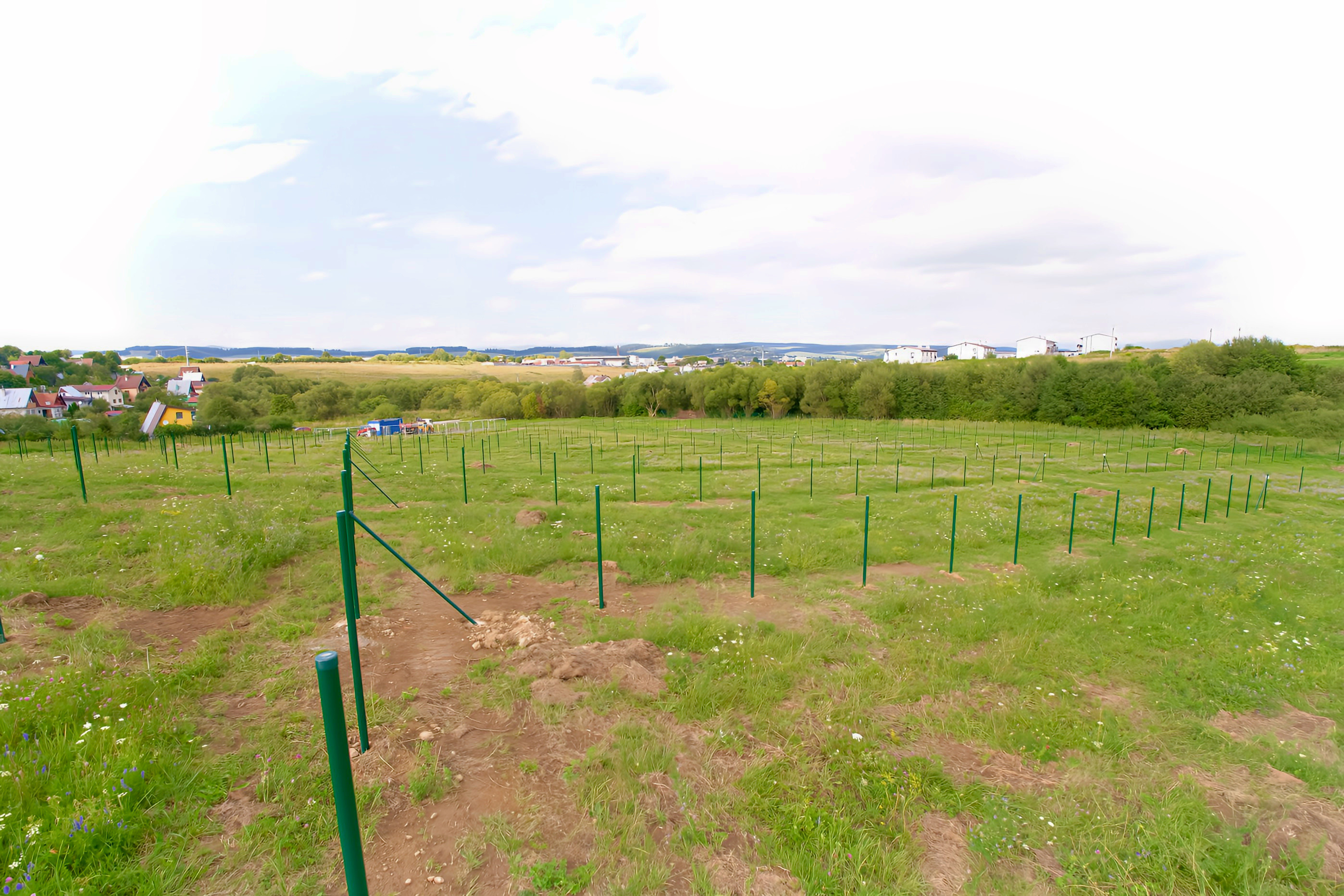 UŽ LEN ŠTYRI záhradky (300 m2) ZO Hlinica Spišská Nová Ves