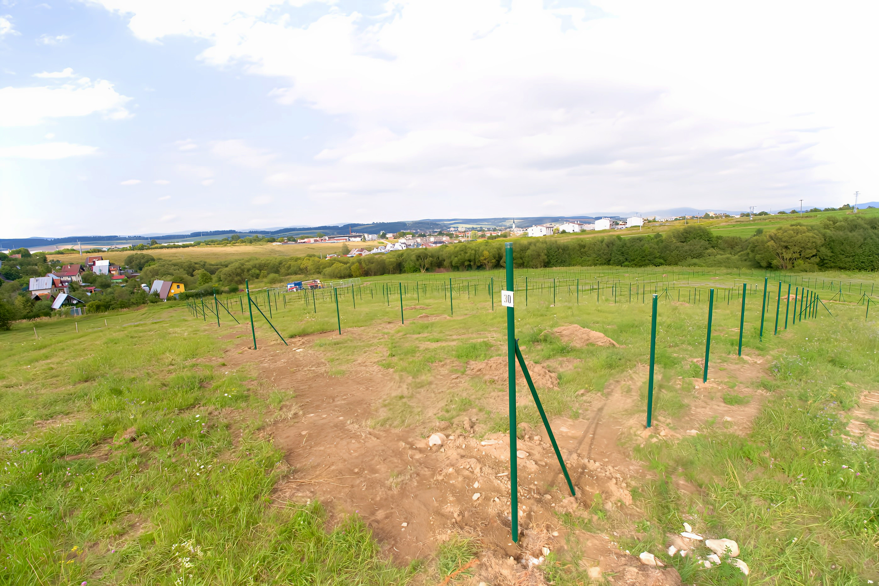 UŽ LEN ŠTYRI záhradky (300 m2) ZO Hlinica Spišská Nová Ves