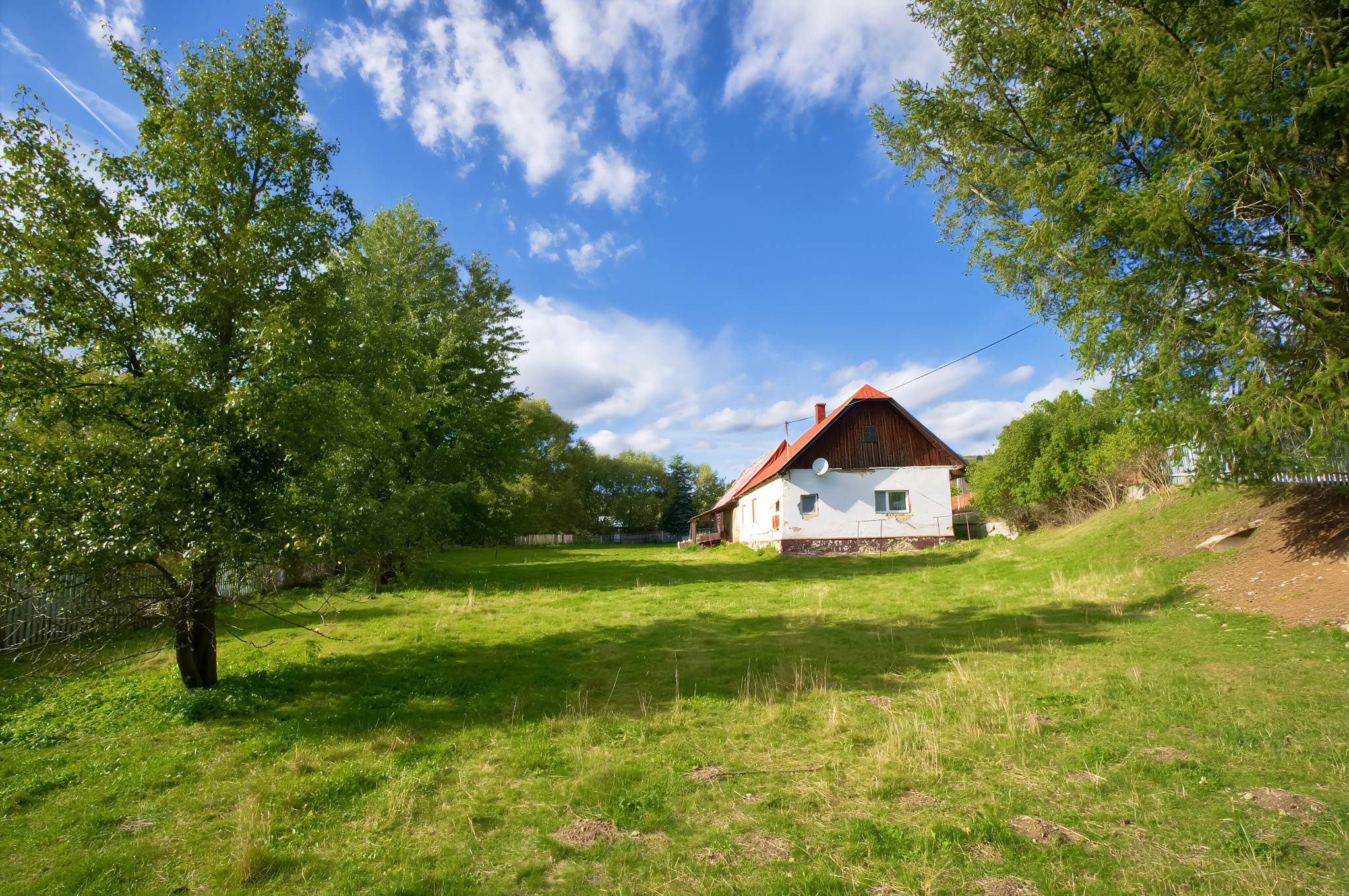 Chalupa s veľkým pozemkom (1890 m2) Torysky Lev. vrchy