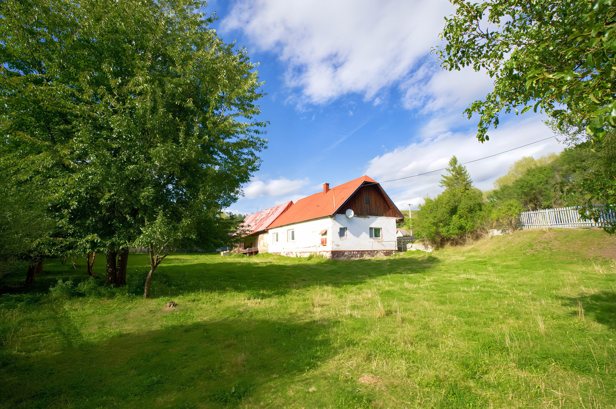 Chalupa s veľkým pozemkom (1890 m2) Torysky Lev. vrchy