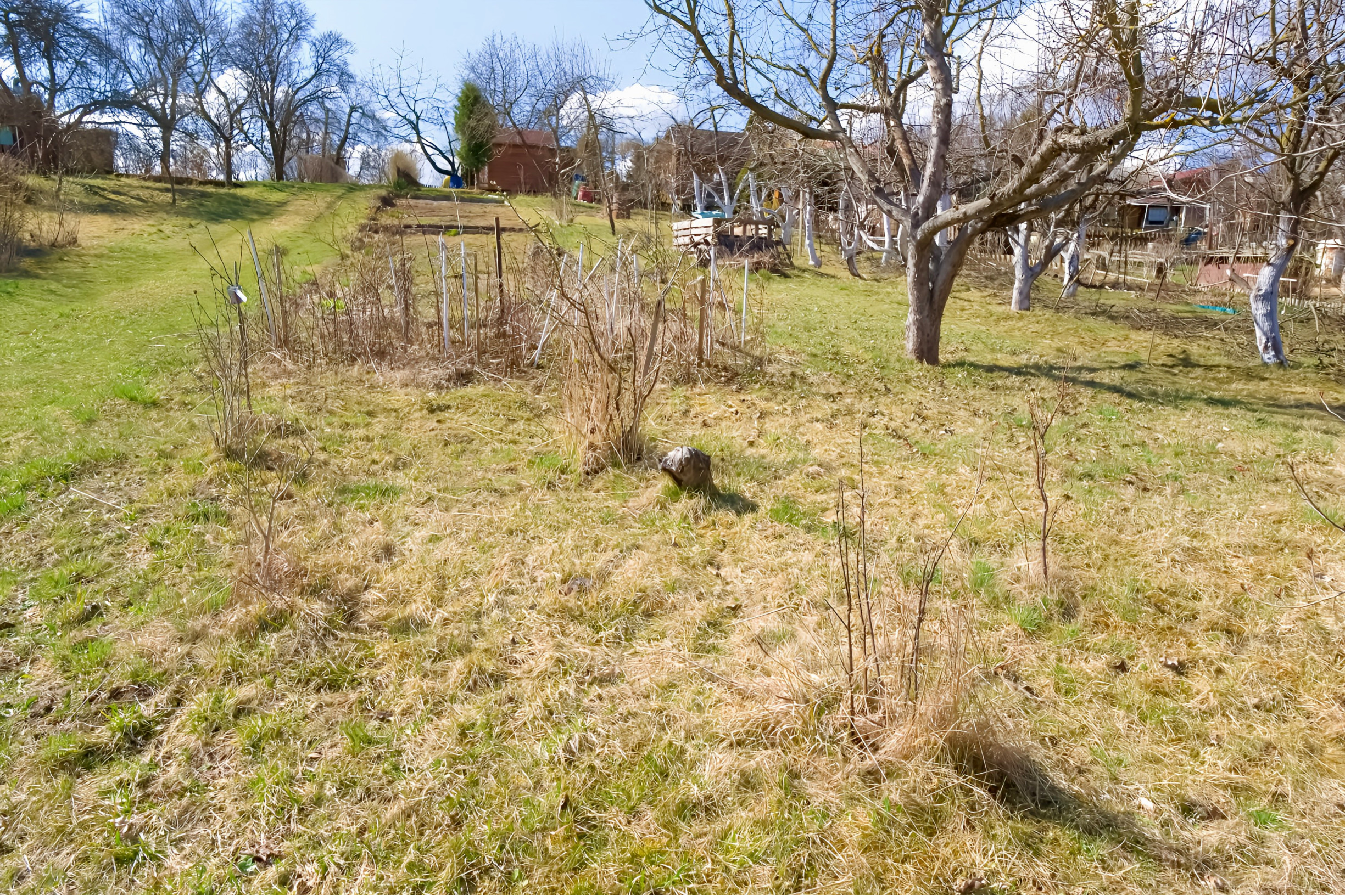 Záhrada s chatkou (363 m2) sídl. Mier Spišská Nová Ves