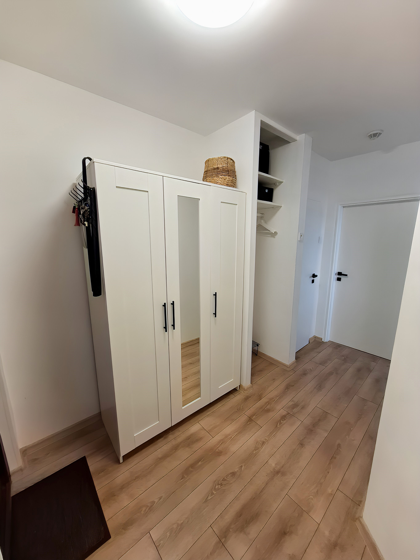 PRENÁJOM! Byt 3+1 (77 m2) 2 balkóny,  Levočská SNV