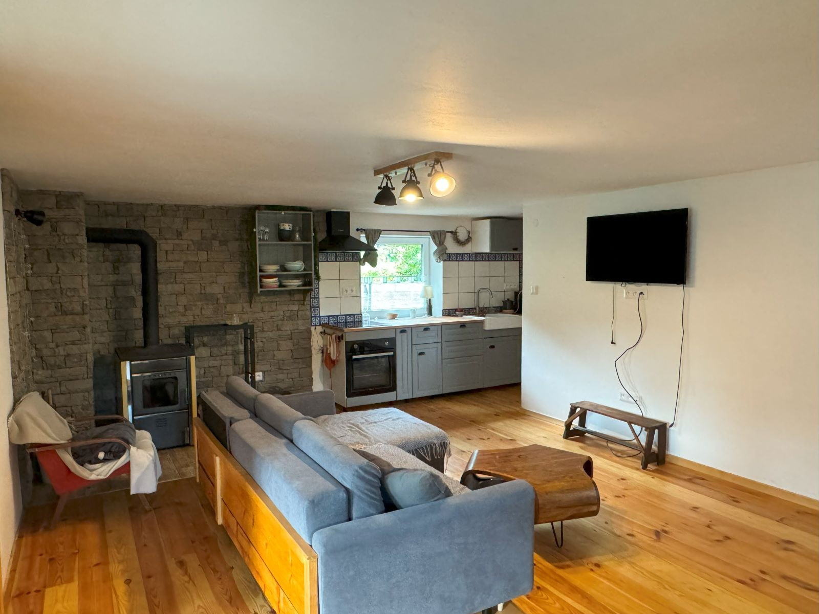 ZNÍŽENÁ CENA! Dom či chalupa na Hnilčíku na Poľane