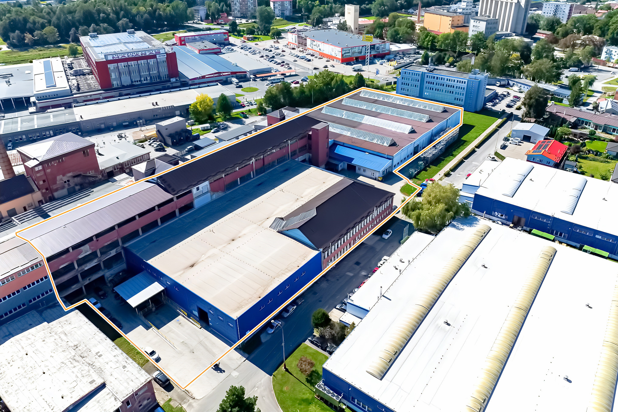 Výrobno-skladový areál (13 000 m2) Spišská Nová Ves