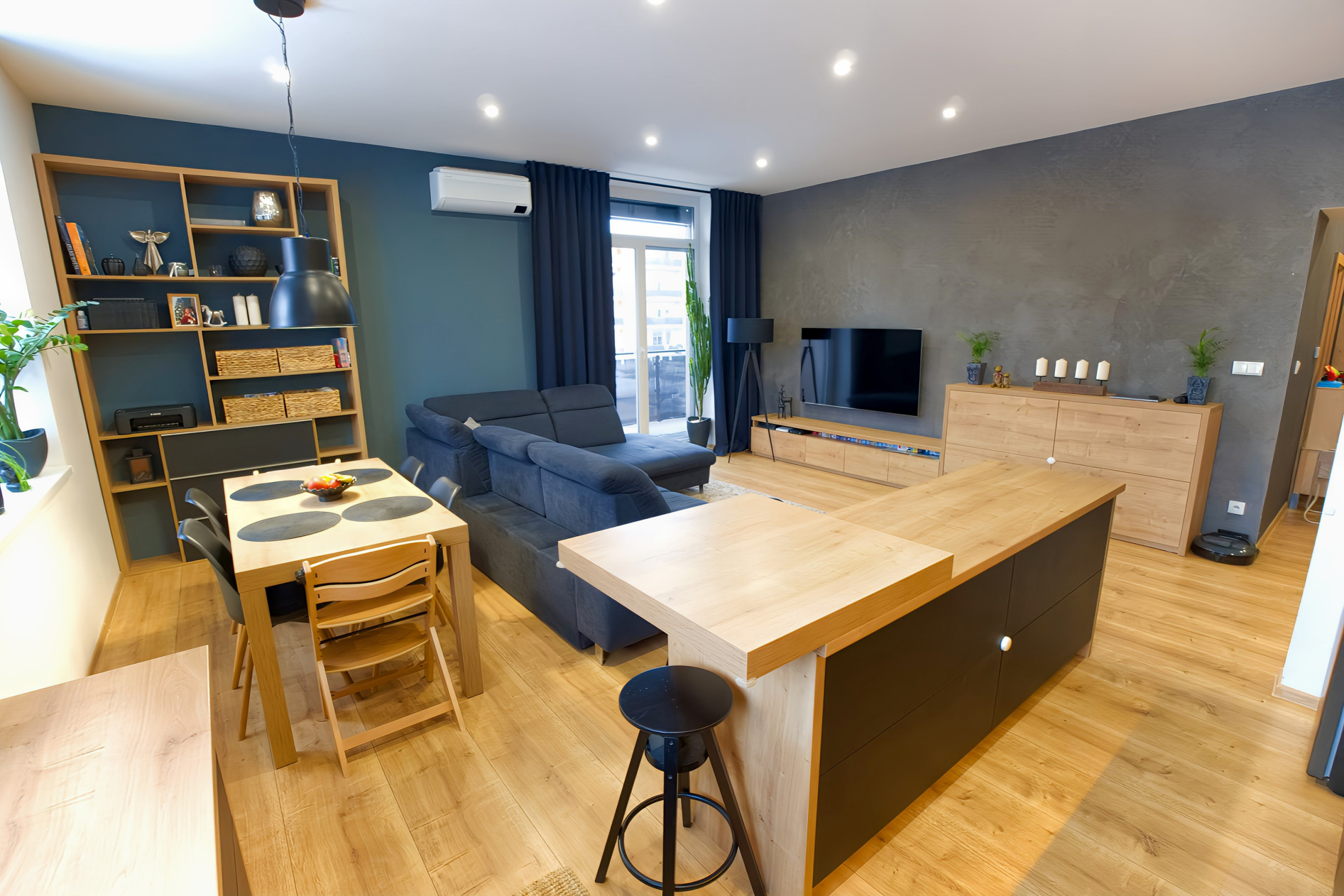 Byt 3+1 (93 m2) s loggiou Nám. Iglovia, Spišská Nová Ves