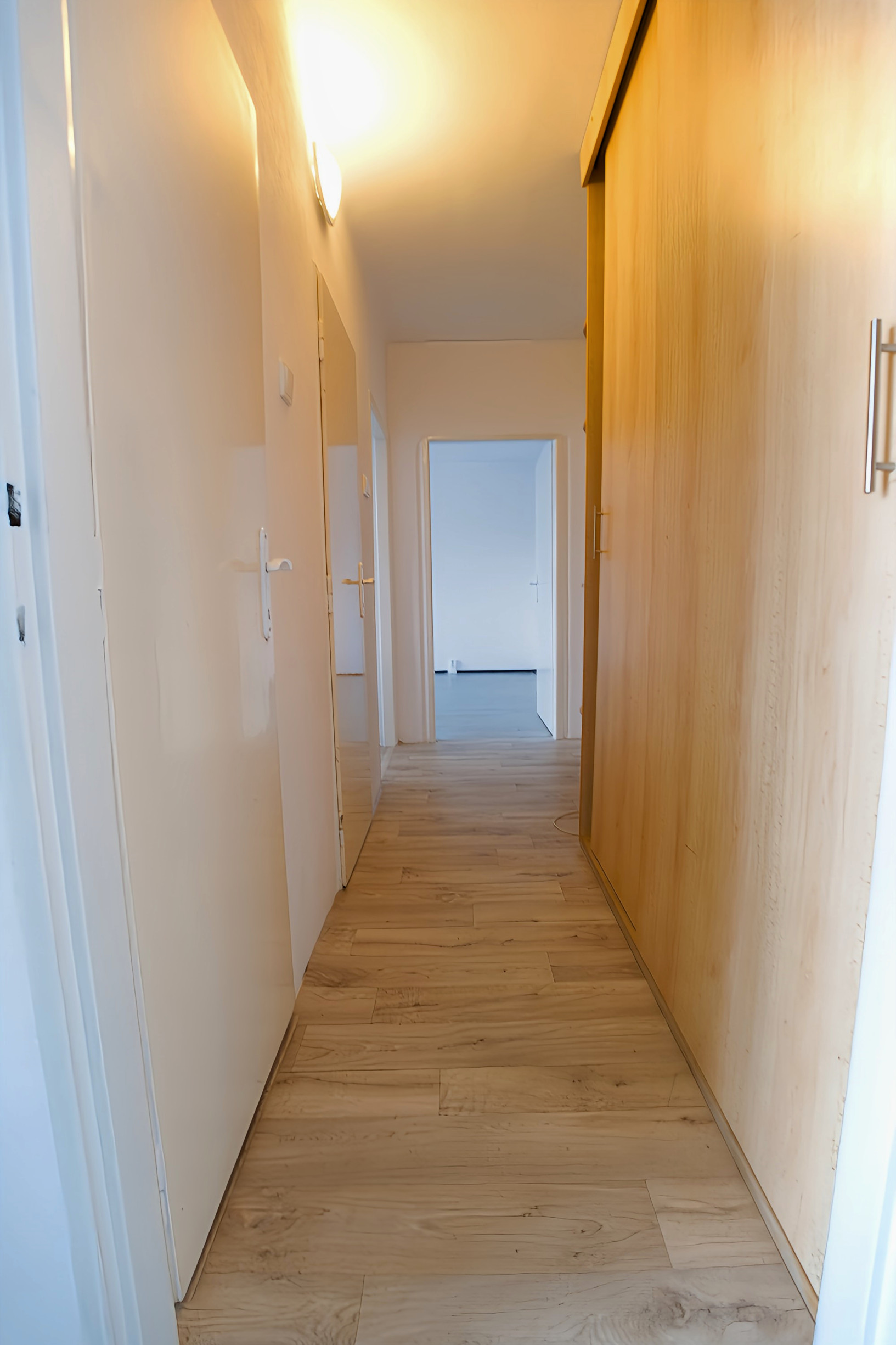 Slnečný byt 2+1 s loggiou v centre, Banícka ul., Sp. N. Ves