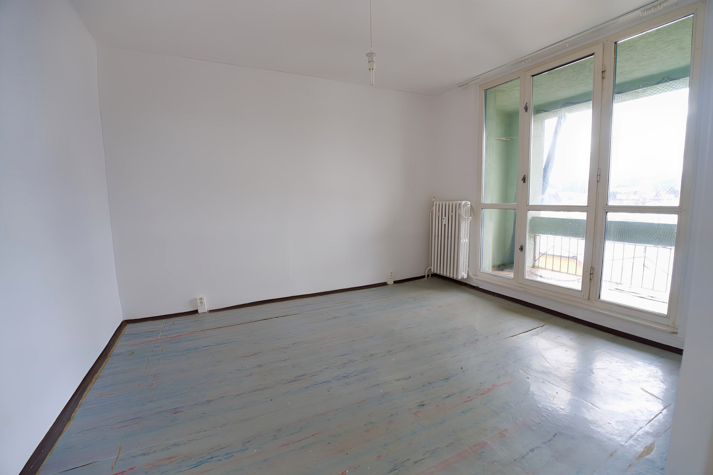 Slnečný byt 2+1 s loggiou v centre, Banícka ul., Sp. N. Ves