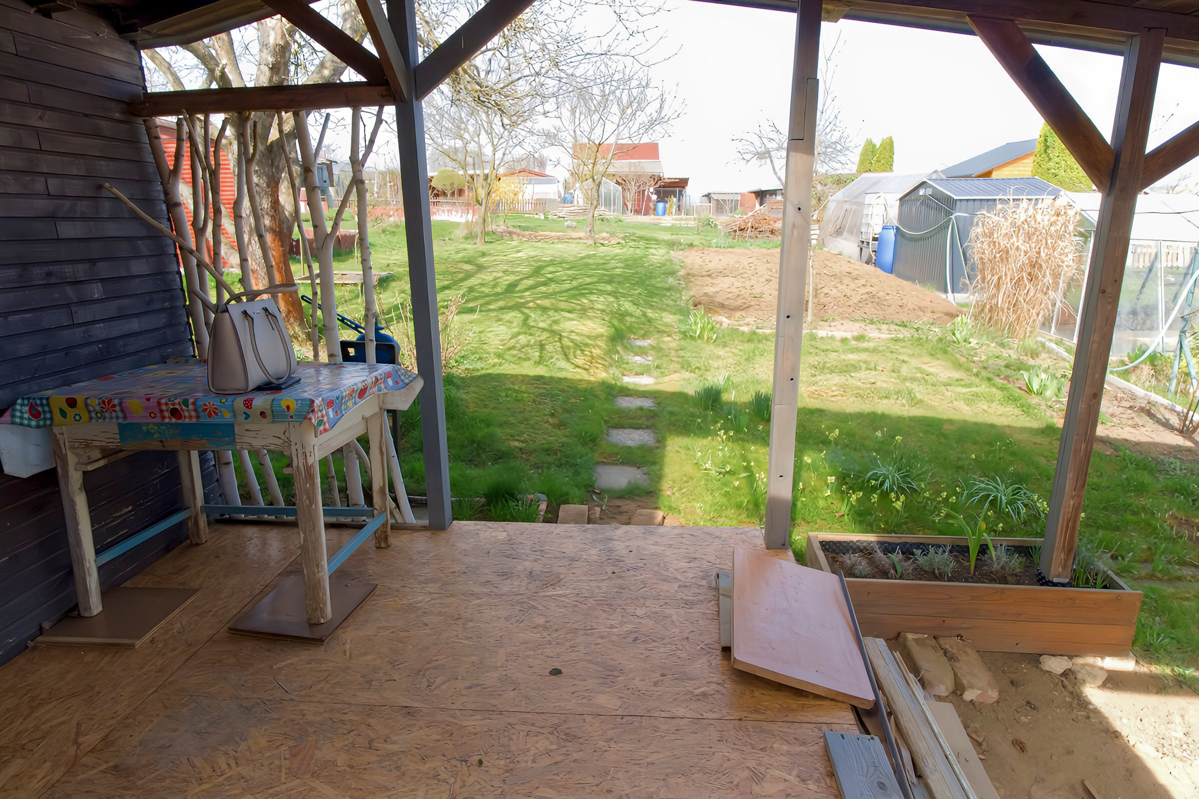 Záhrada s chatkou ( 282 m2) sídl. Mier Spišská Nová Ves