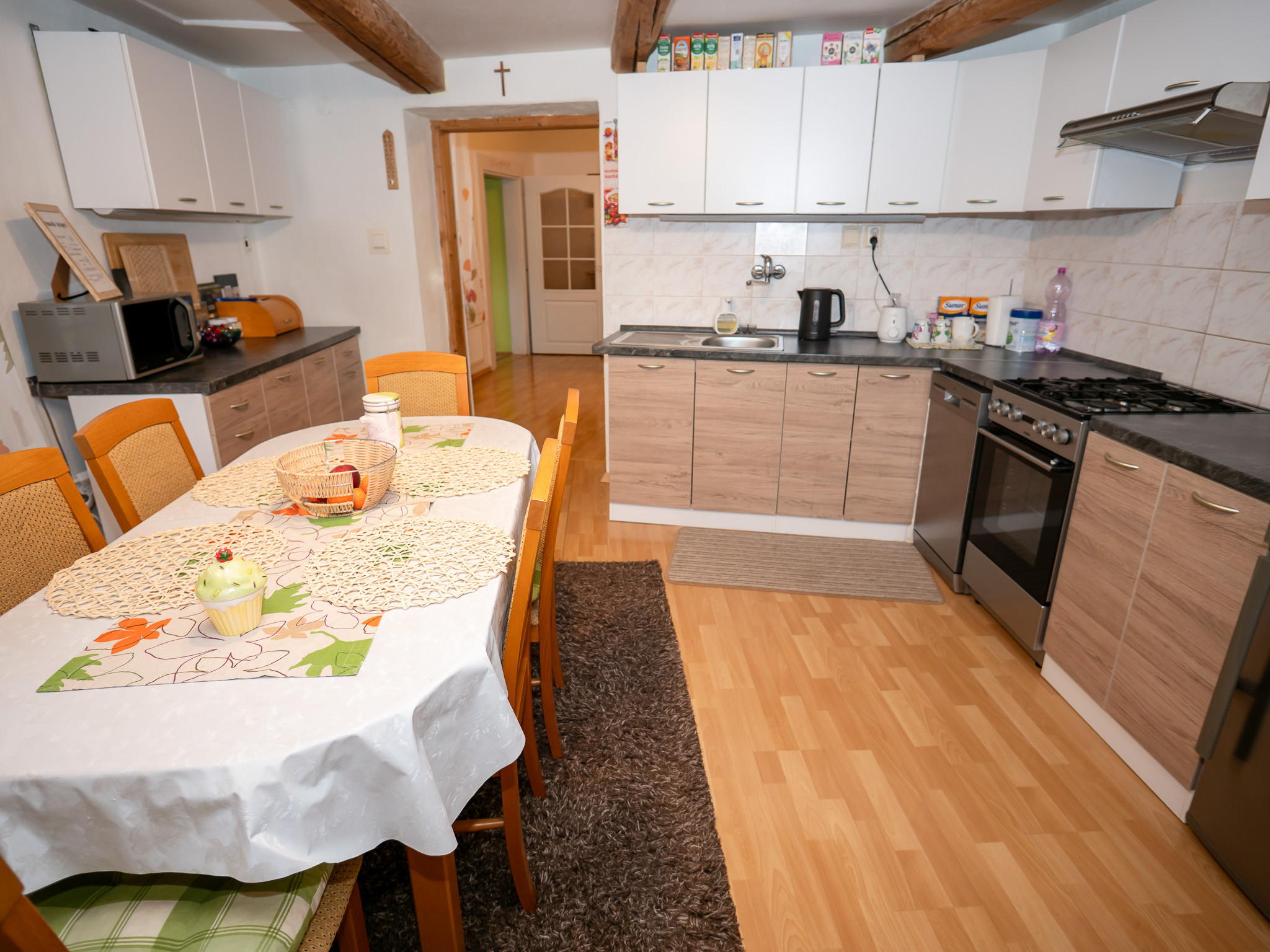 Rodinný dom s dvomi garážami - Beharovce