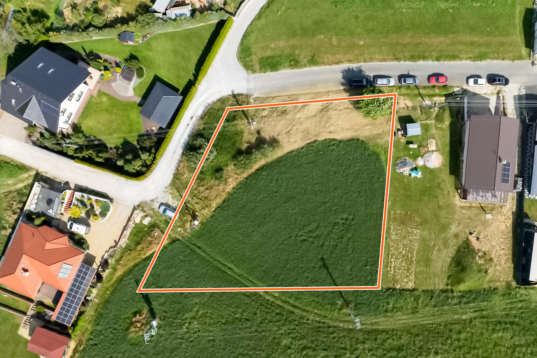 Pozemok (1948 m2) vhodný aj pre developera Danišovce