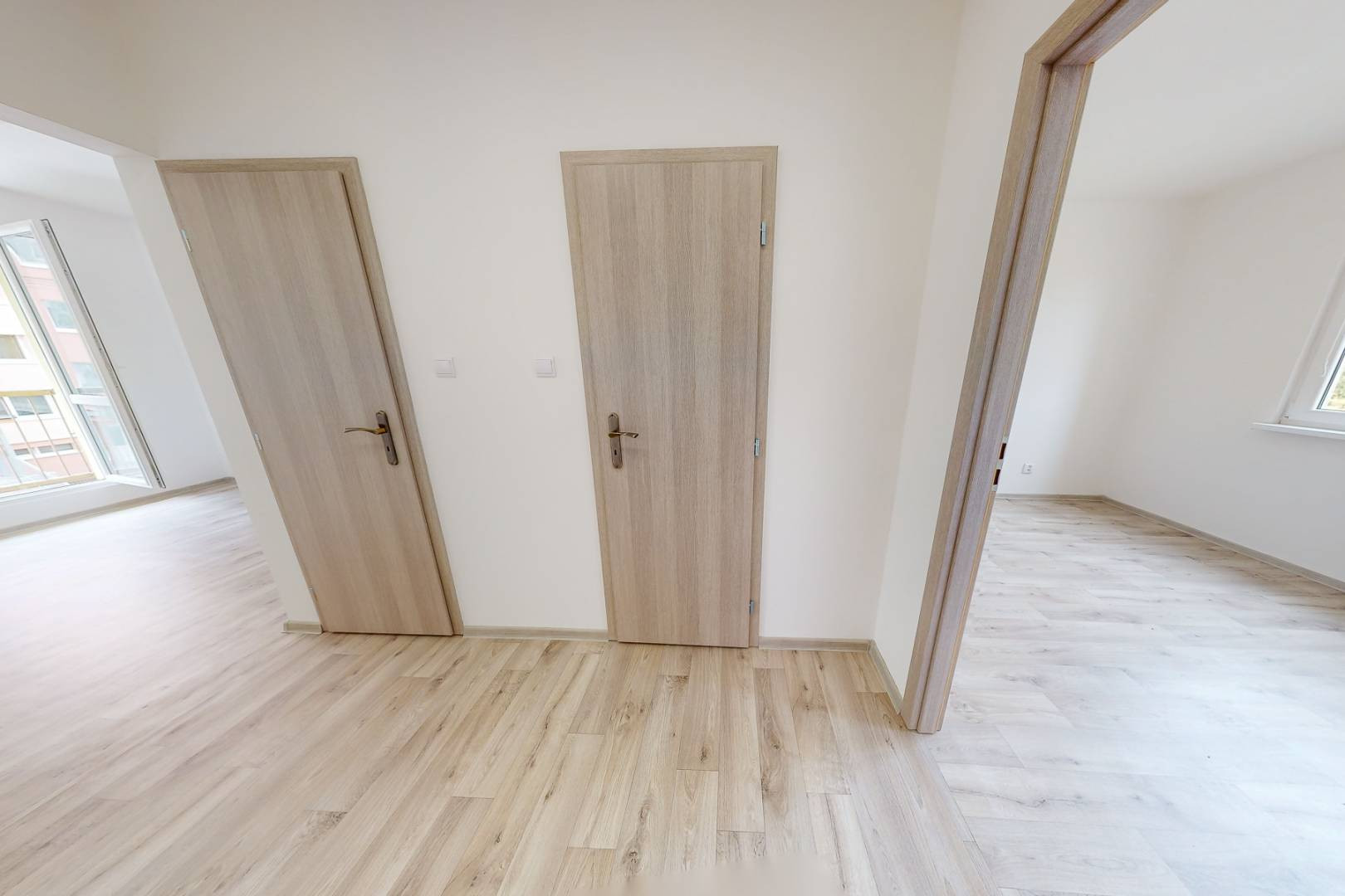 PRENÁJOM! Byt 2+1 (56 m2) loggia, sídl Západ