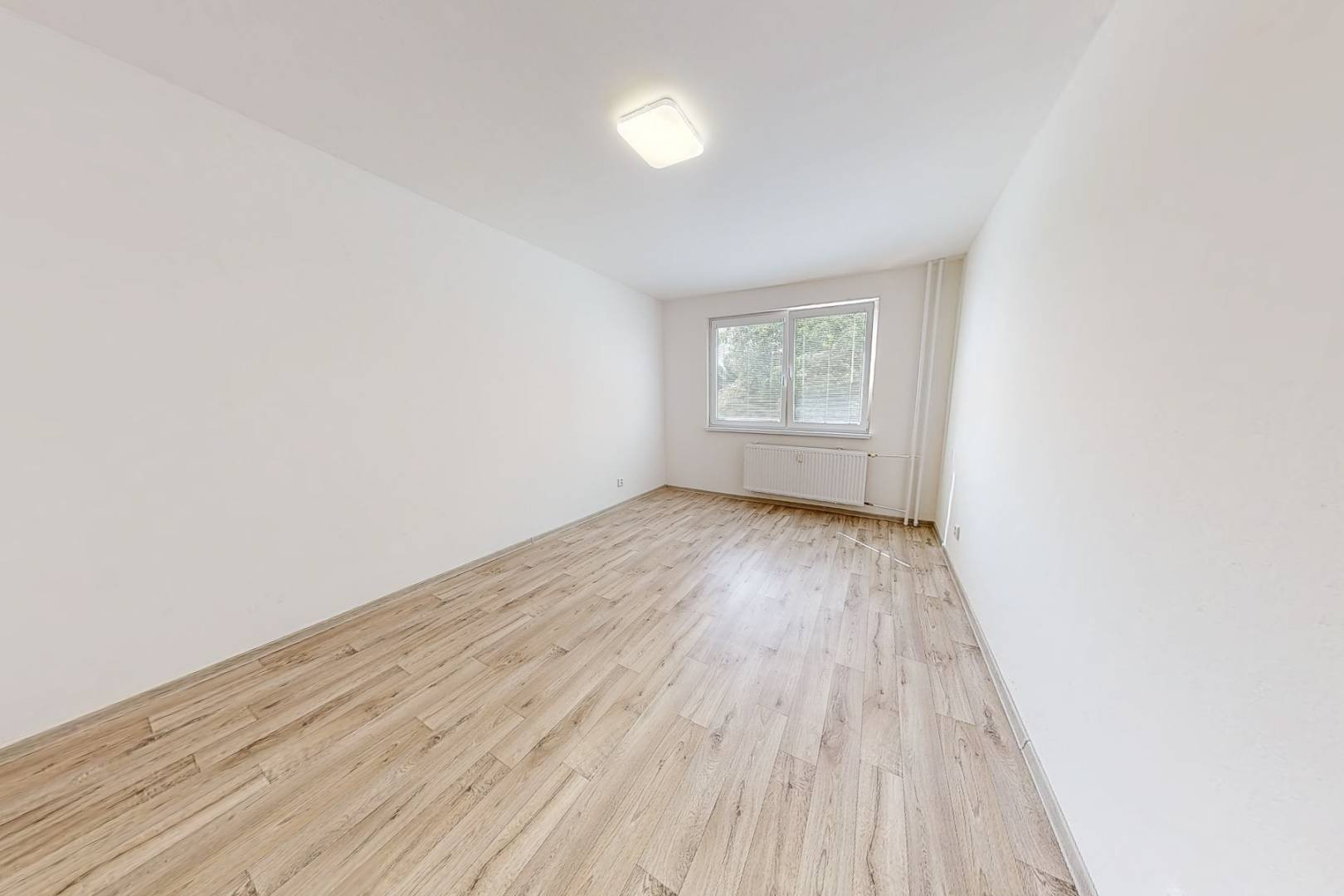 PRENÁJOM! Byt 2+1 (56 m2) loggia, sídl Západ