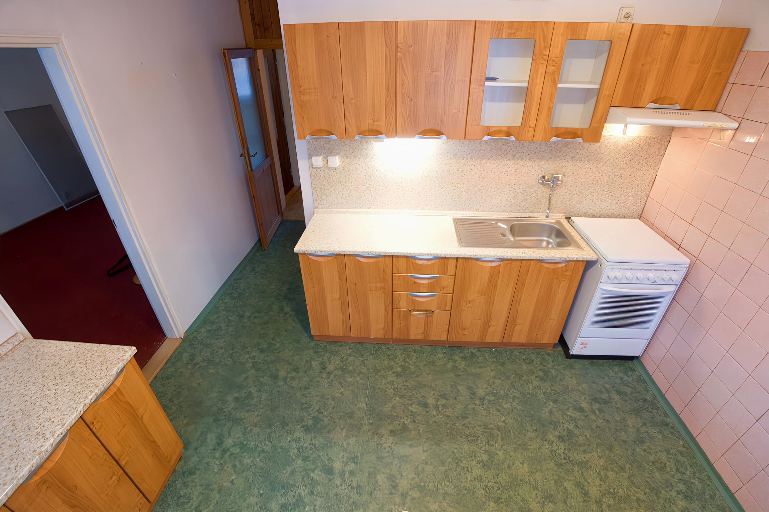 Byt 4+1 (82 m2) s loggiou, Komenského ul., SNV