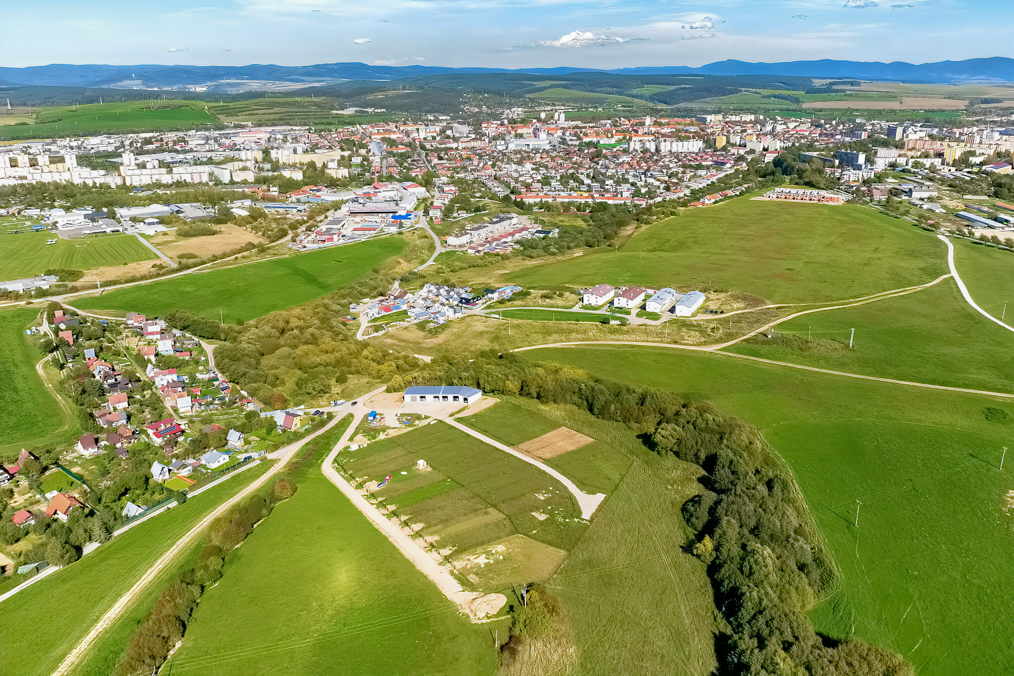 UŽ LEN TRI záhradky (300 m2) ZO Hlinica Spišská Nová Ves