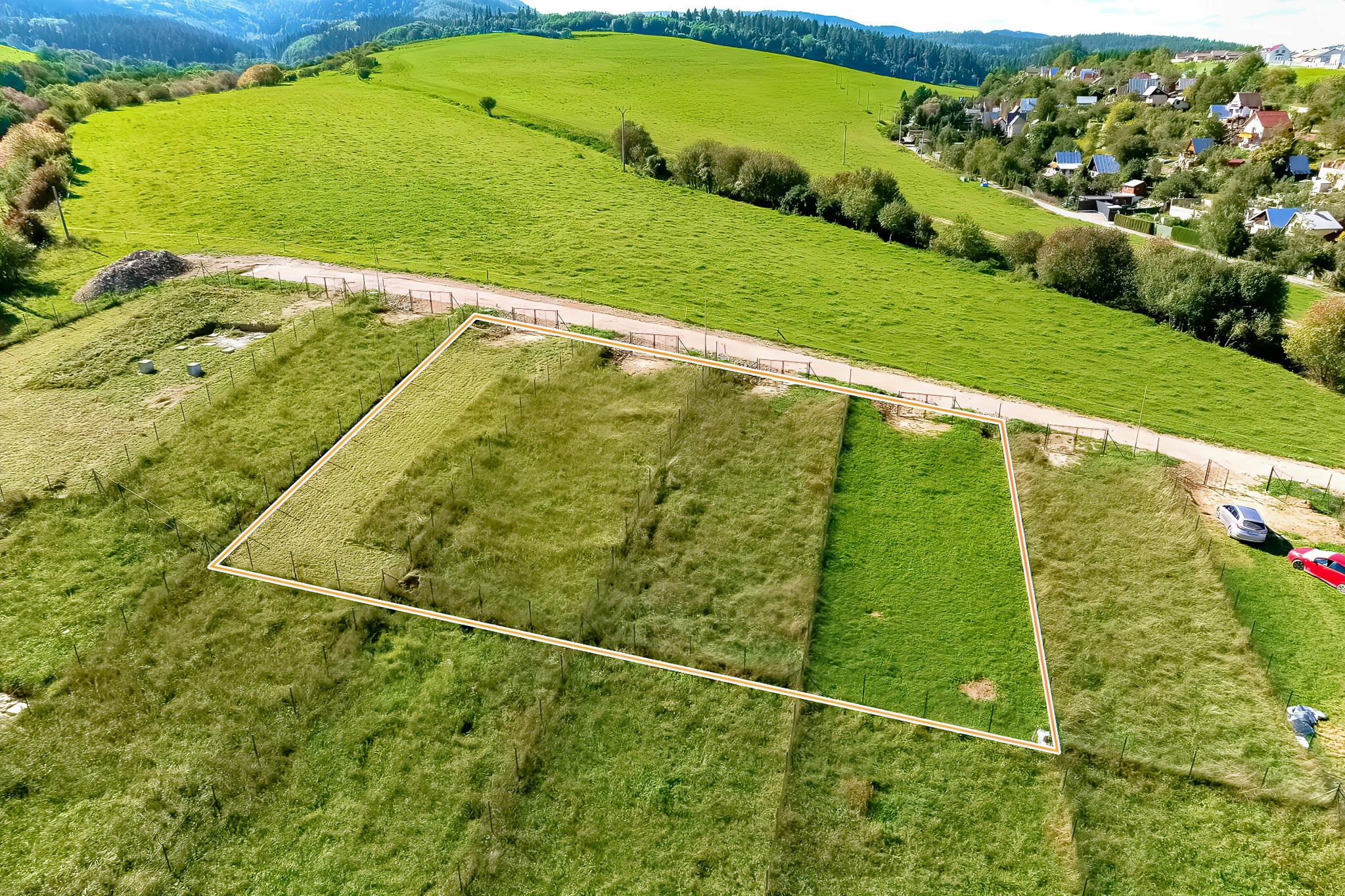 UŽ LEN TRI záhradky (300 m2) ZO Hlinica Spišská Nová Ves