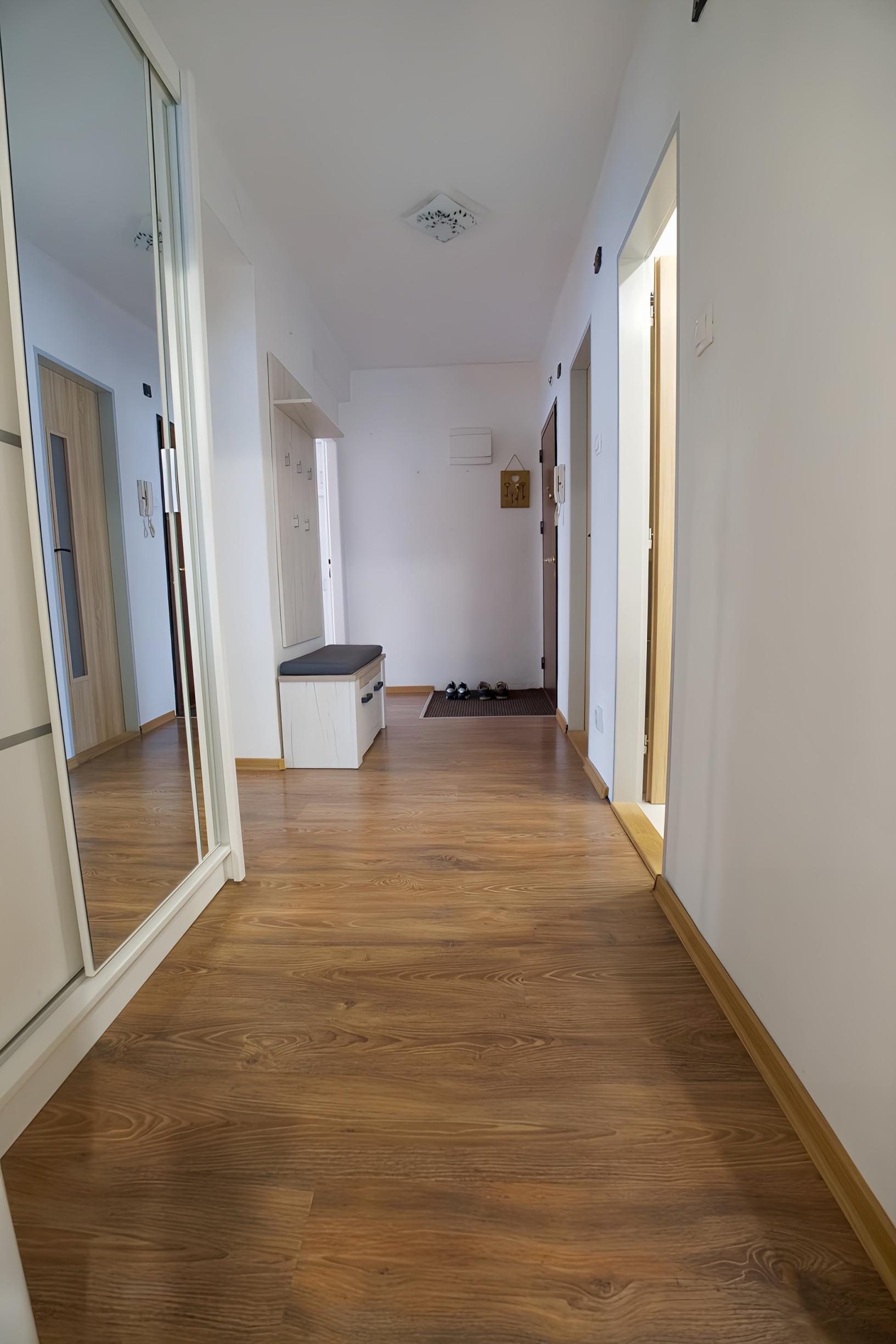 PRENÁJOM! Byt 3+1  (72 m2) s loggiou Hviezdoslavova ul. SNV