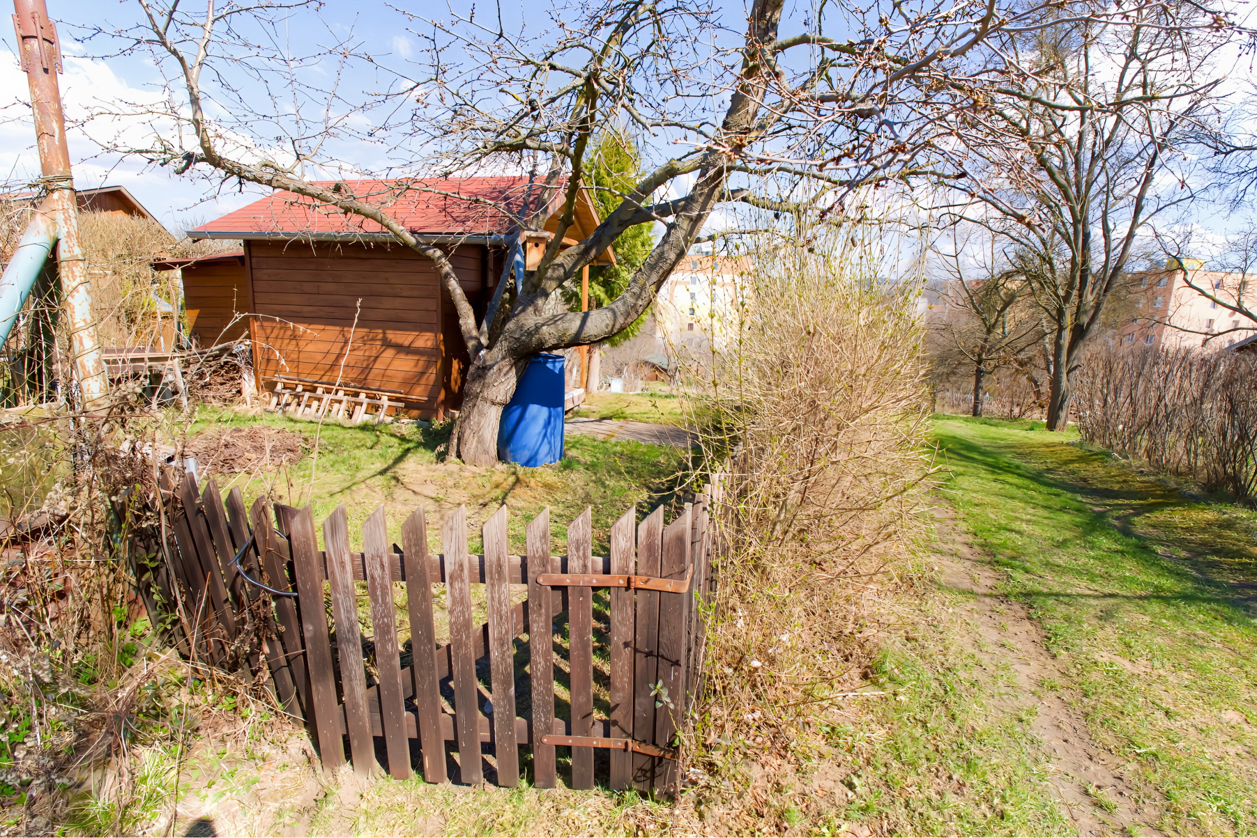 Záhrada s chatkou (363 m2) sídl. Mier Spišská Nová Ves
