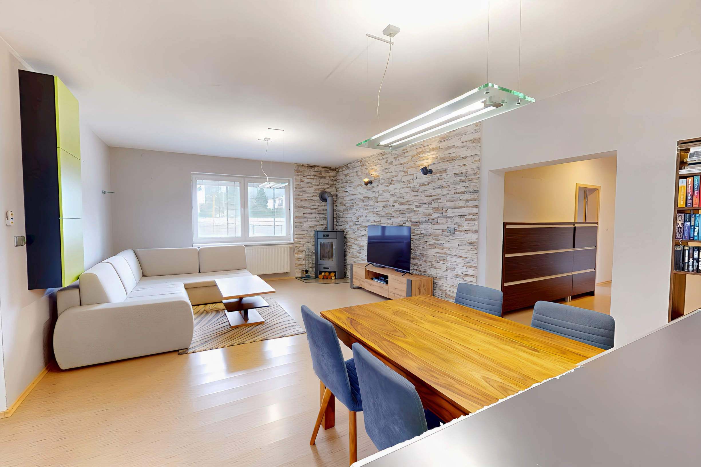 ALTERNATÍVA RD! VEĽKÝ 4-izbový (148 m2) byt s terasou, Ferčekovce SNV