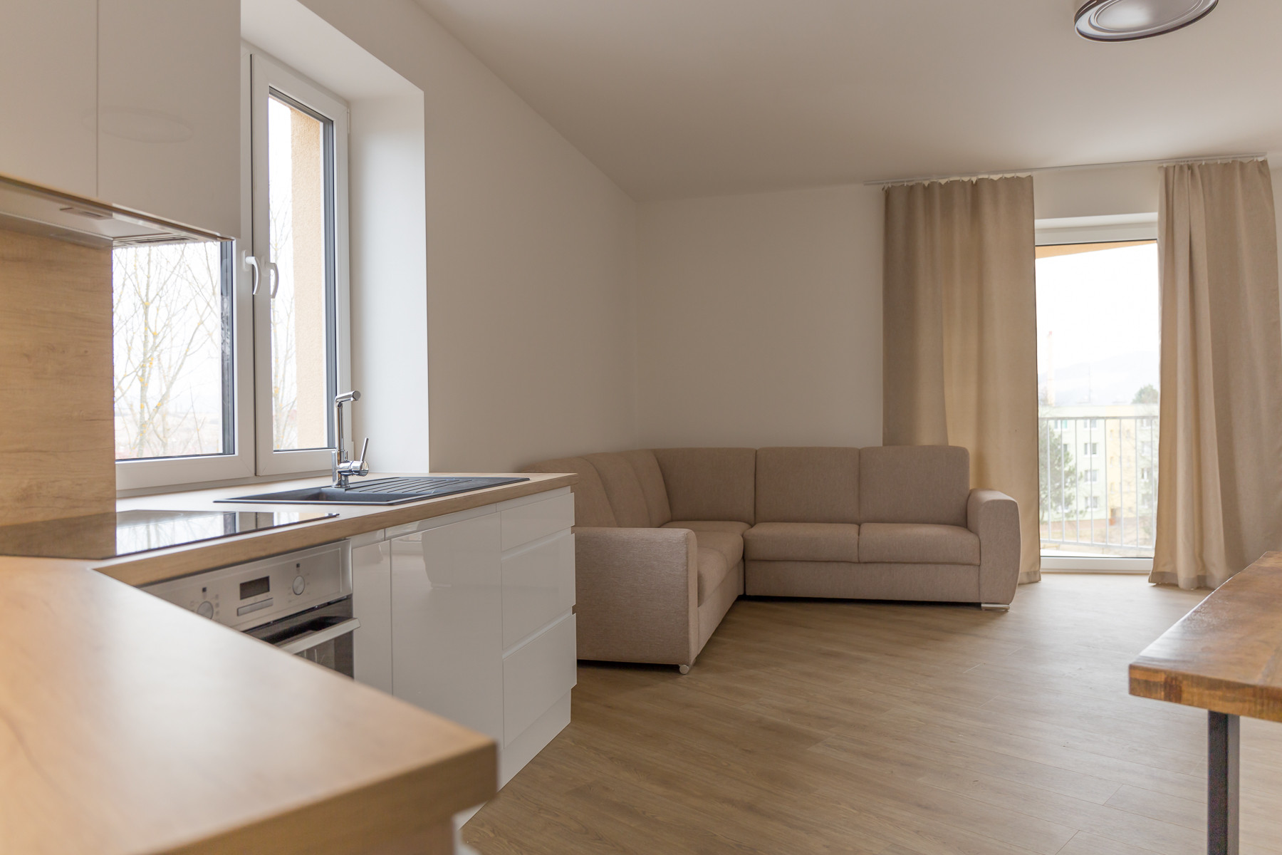 PRENÁJOM- NOVOSTAVBA! 3-izbový byt (75 m2) sídl. Tarča SNV