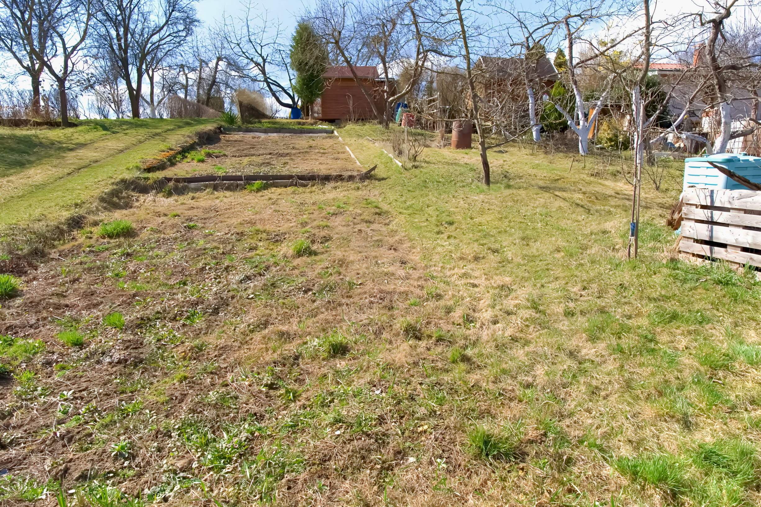 Záhrada s chatkou (363 m2) sídl. Mier Spišská Nová Ves