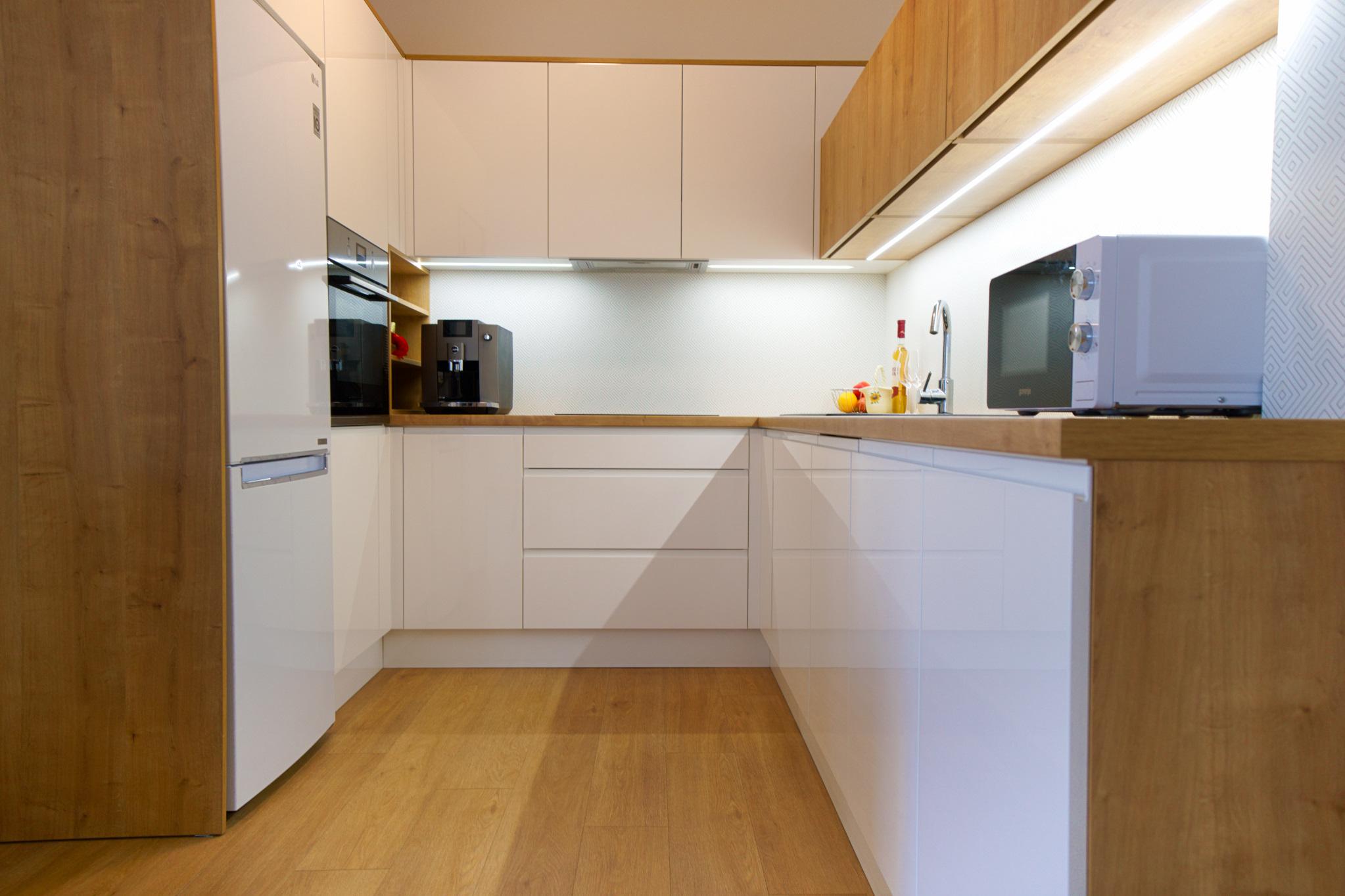 Byt 4+1 (93 m2) s balkónom, Námestie Iglovia, Sp. Nová Ves