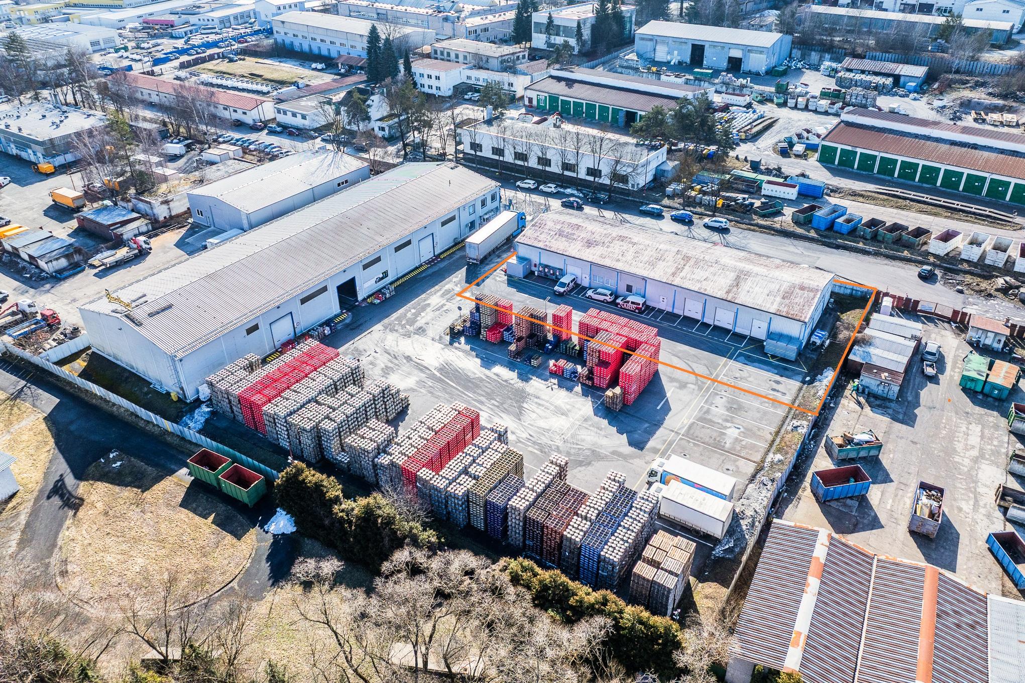 PRENÁJOM! Skladová hala (705 m2) s admin. časťou a asfaltovou plochou