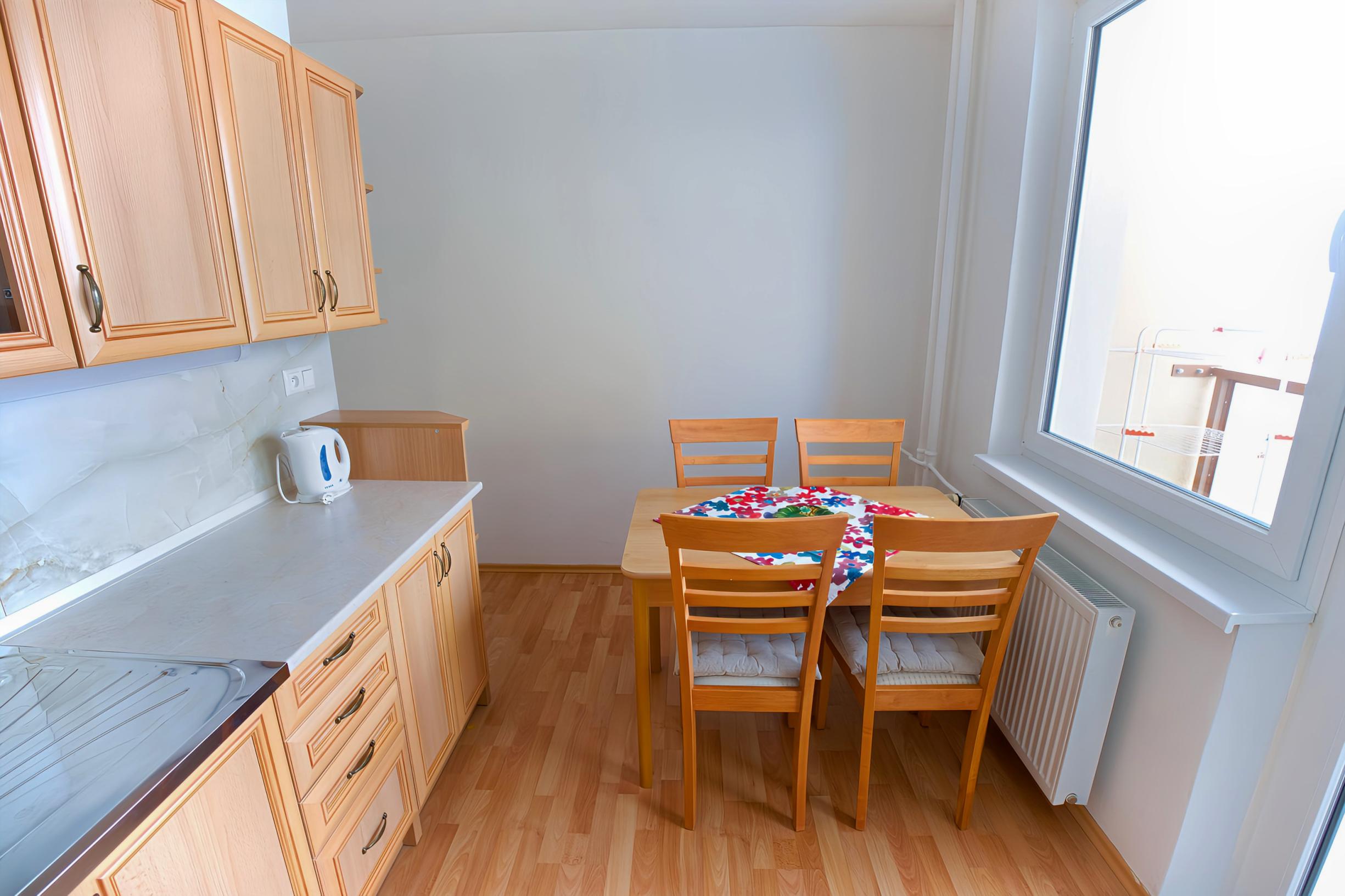 PRENÁJOM! Byt 2+1 (62 m2) s balkónom v centre, Levočská ul., Sp. N. Ves