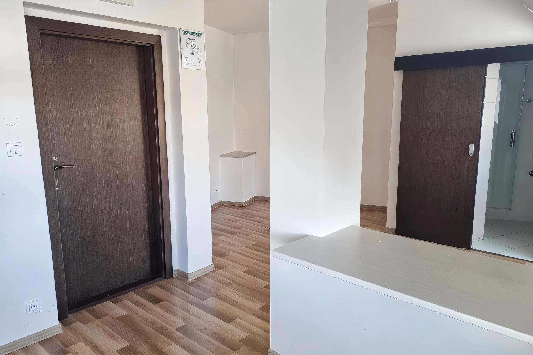 PRENÁJOM Garsónka ( 29m2) v blízkosti mesta na Fabiniho ulici v Sp. N. Vsi