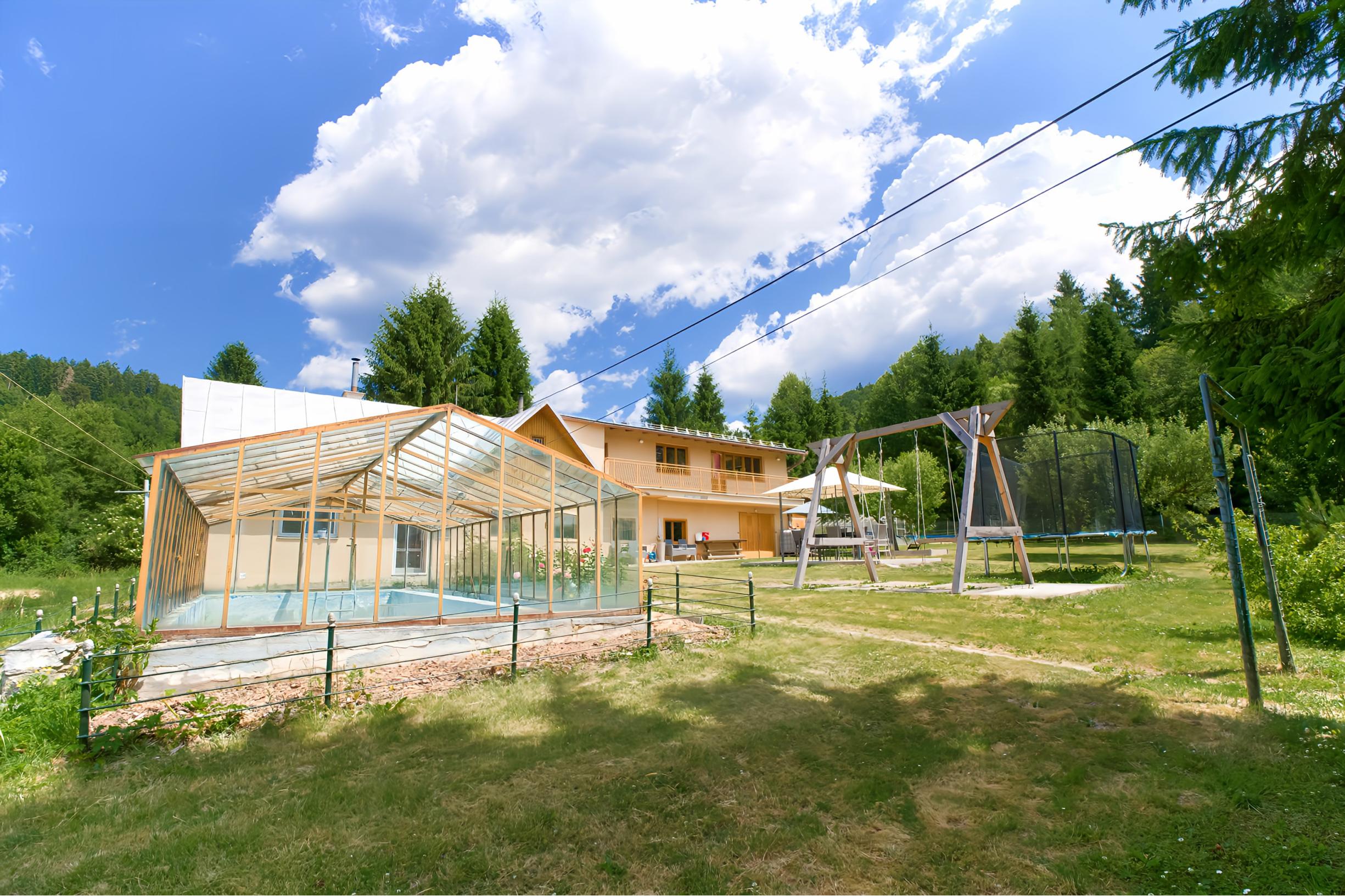 Rodinný dom - chalupa pod Bukovcom (2 869 m2), Švedlár