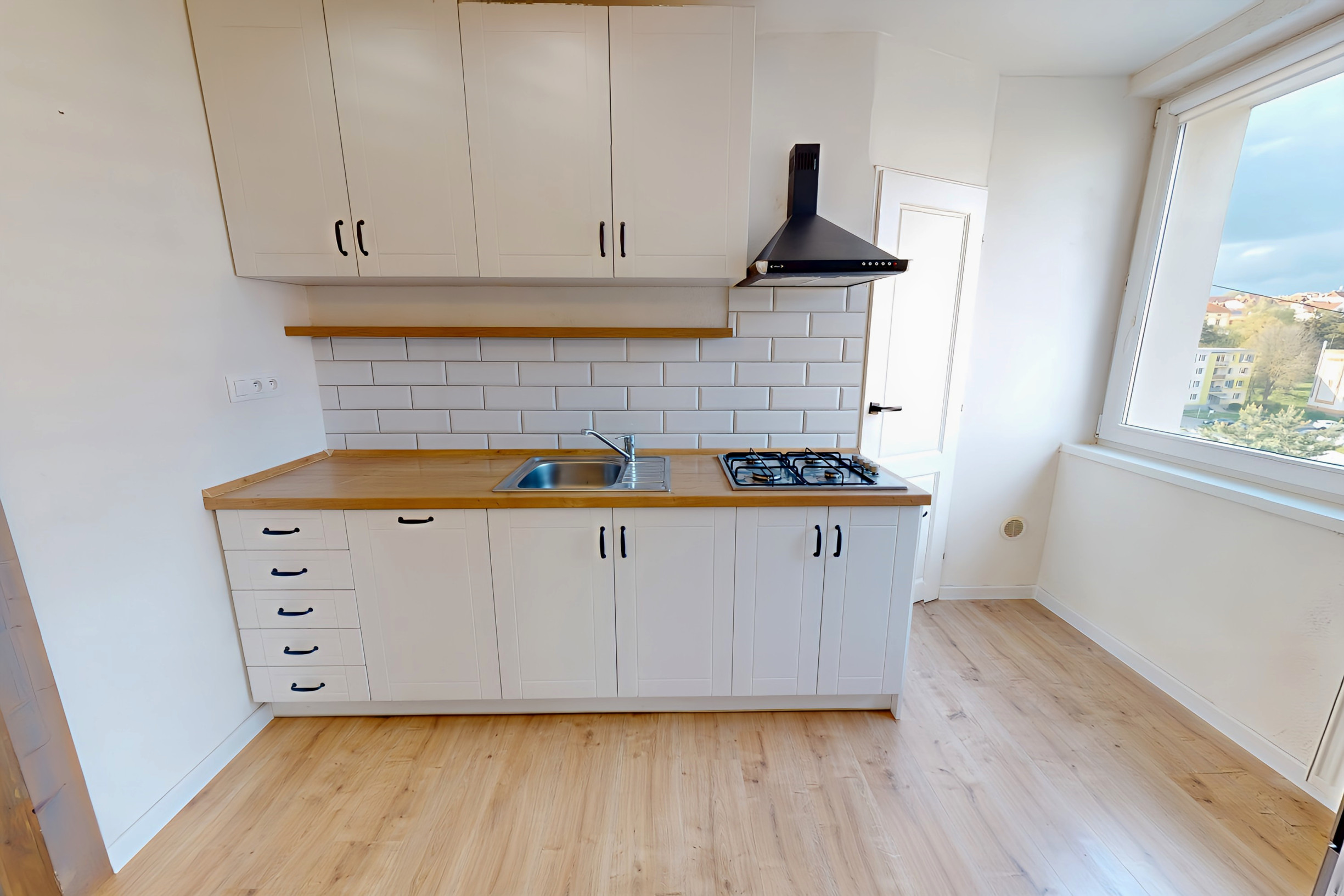 Slnečný byt 3+1 (68 m2), sídl. Pri prameni Levoča