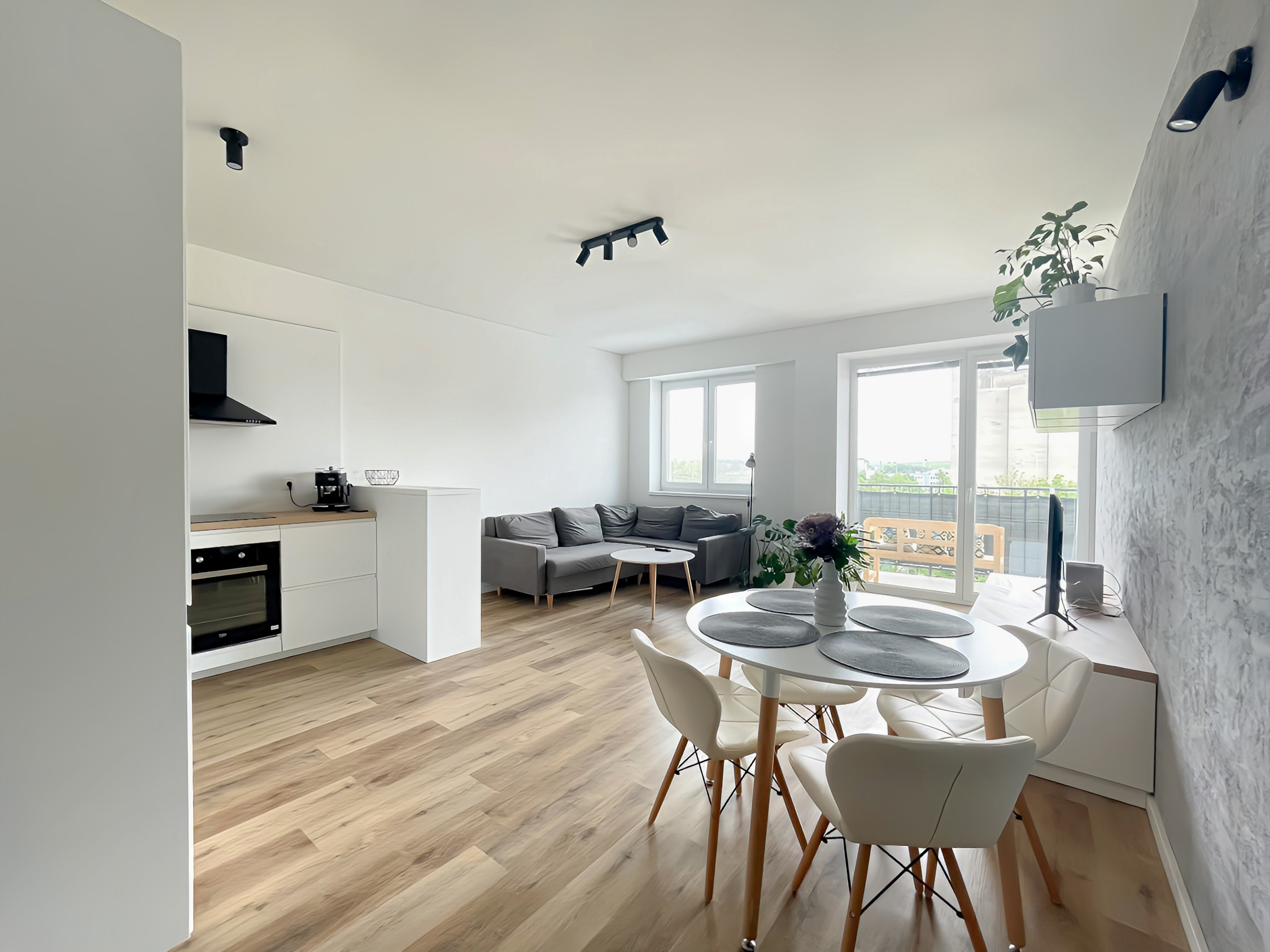 Byt 2+1 (60 m2) s balkónom Nám. Iglovia, Spišská Nová Ves