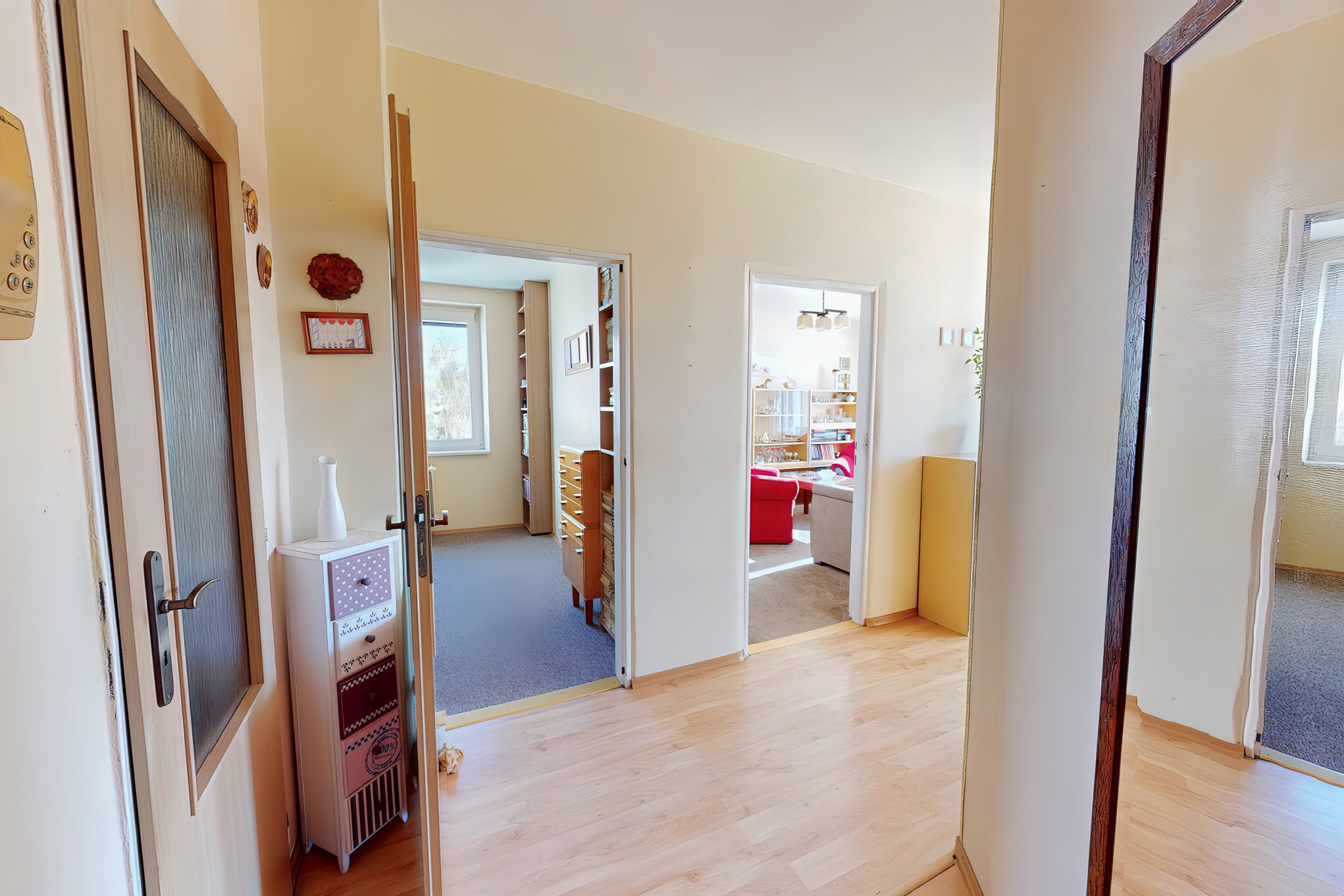 Byt 2+1 (56 m2) s balkónom, Dubová ul.Sp. Nová Ves