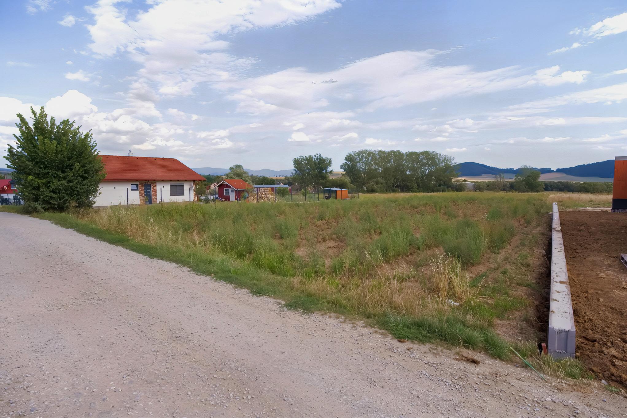 Stavebný pozemok (1 447 m²) rovinatý, s výhľadmi, Spišský Hrhov