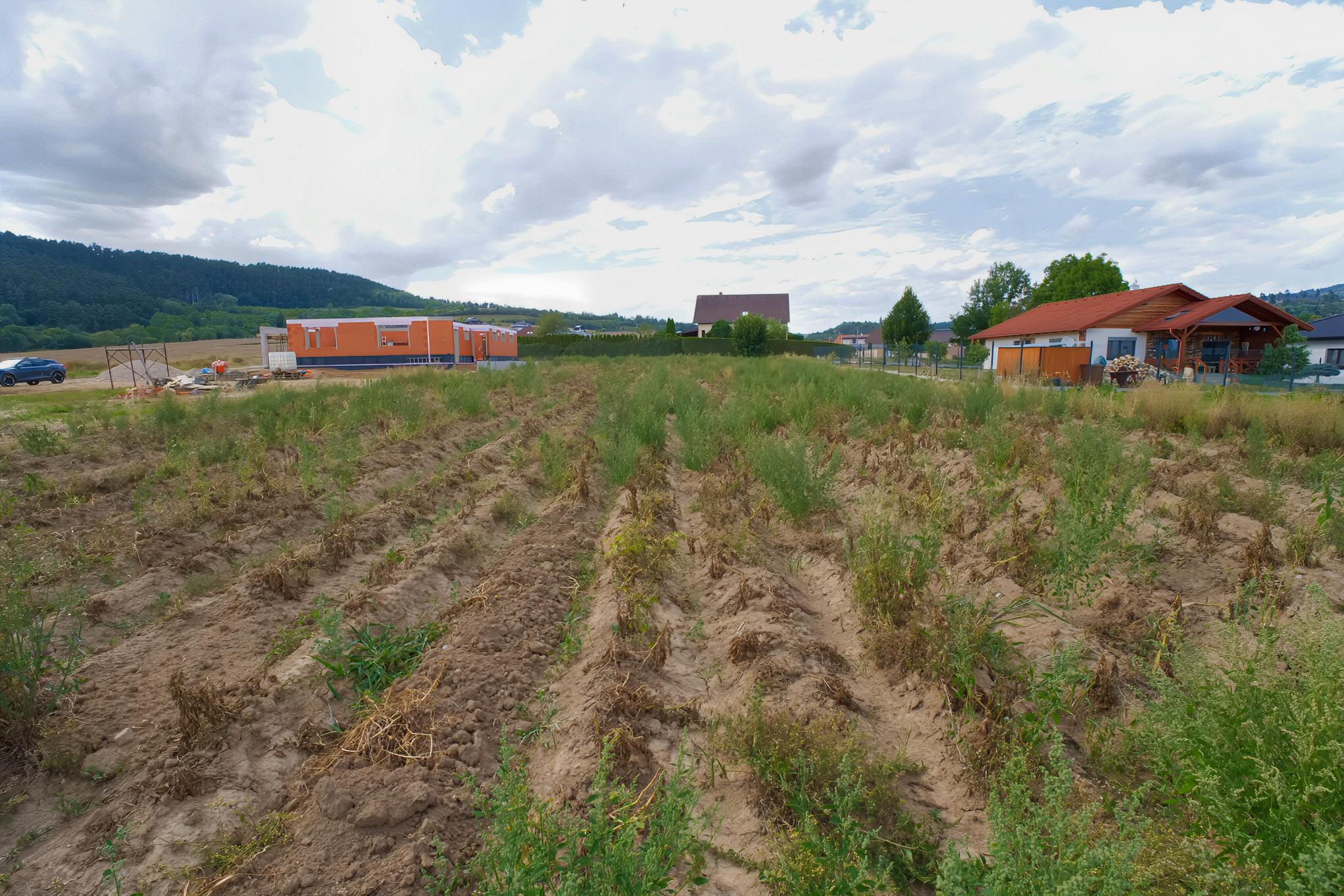 Stavebný pozemok (1 447 m²) rovinatý, s výhľadmi, Spišský Hrhov
