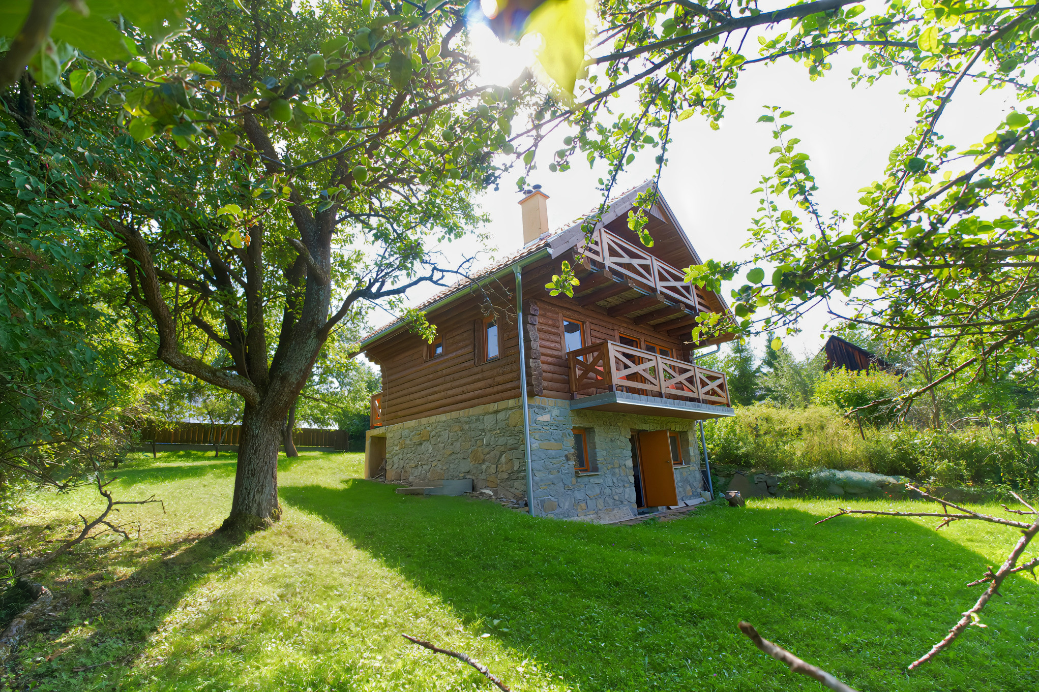Zrubová chata – novostavba (907 m²), Závada, Levočské vrchy
