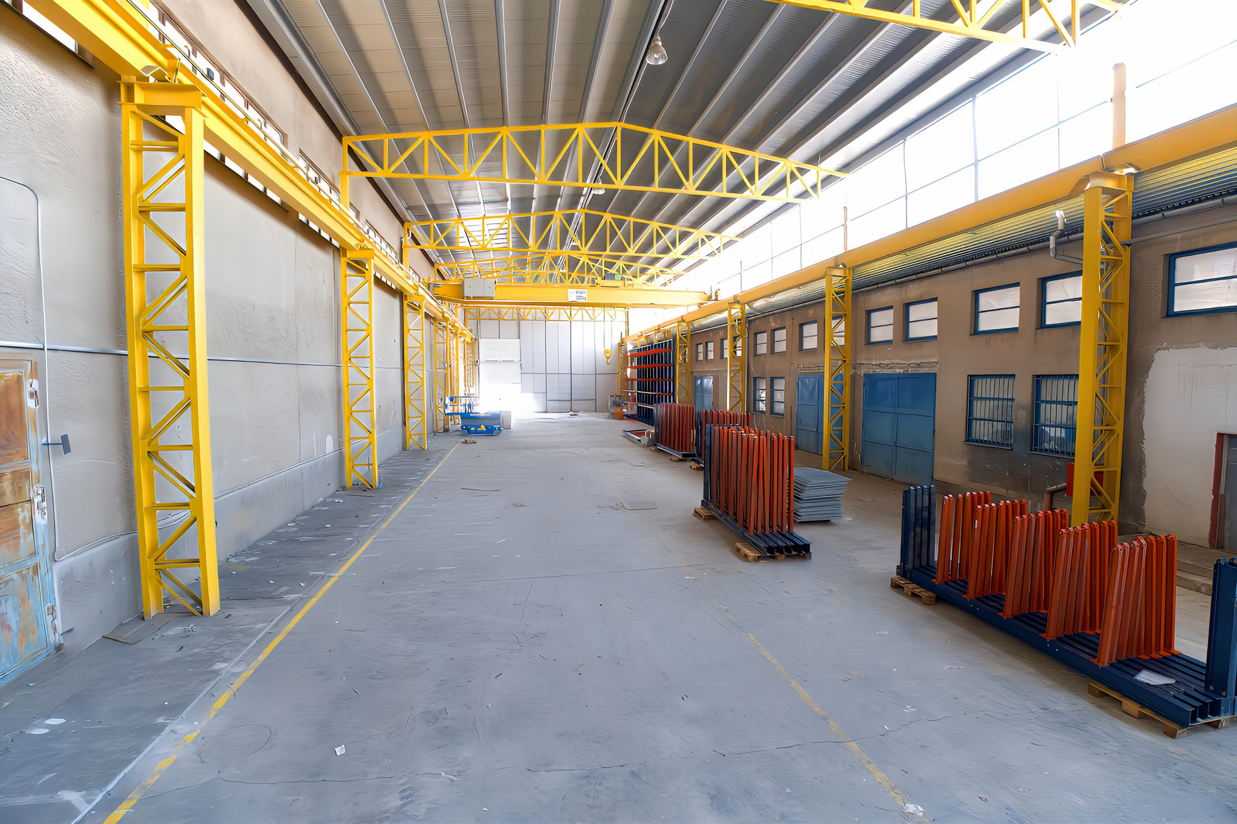 NA PRENÁJOM! Skladová hala 1100m² so žeriavom 20t - Spišská Nová Ves