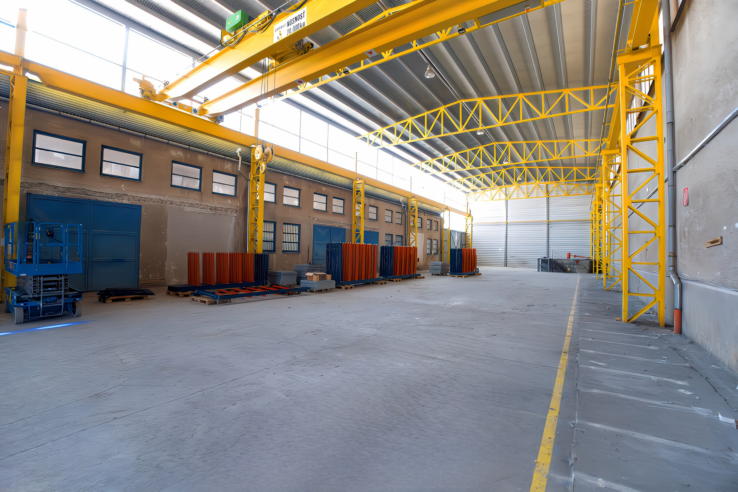 NA PRENÁJOM! Skladová hala 1100m² so žeriavom 20t - Spišská Nová Ves