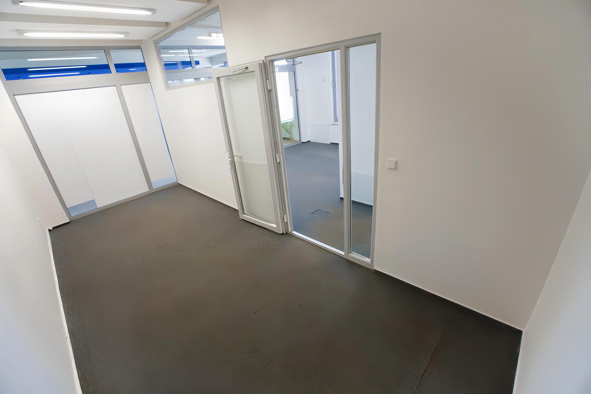 Moderný kancelársky priestor (50 m2) Sp. Nová Ves