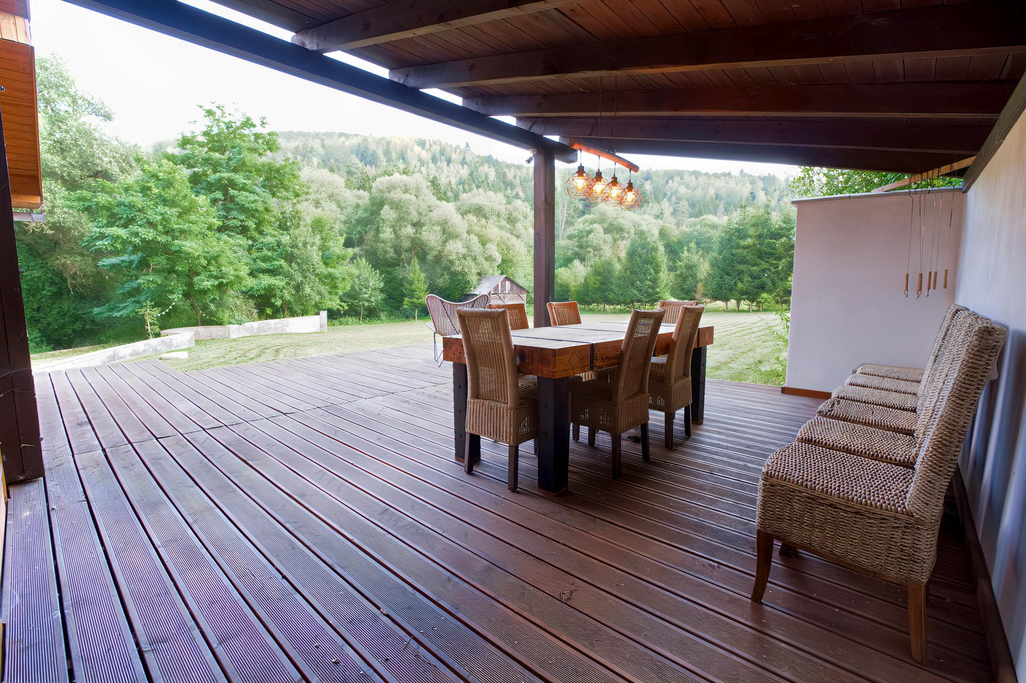 Rodinný dom – chalupa s veľkou záhradou (1 175 m2), Zahura, Sp. Vlachy