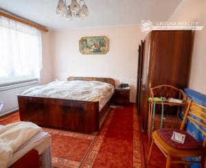 Rodinný dom Krompachy s garážou - Turistická ulica