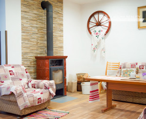 Chalupa s výhľadom na Levočské vrchy