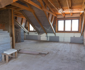 Rozostavaný 3+1 (107 m2) centrum Spišská Nová Ves