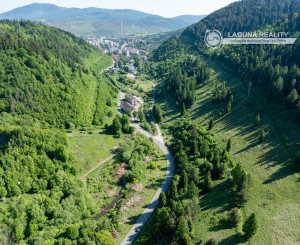 Veľký pozemok 3926 m2 v Krompachy -  Banícka štvrť