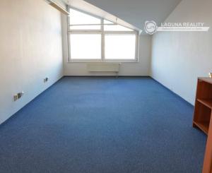 Atraktívny kancelársky priestor (304 m2) Poprad