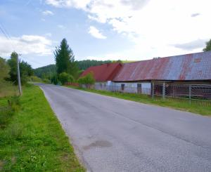 Chalupa s veľkým pozemkom (1890 m2) Torysky Lev. vrchy