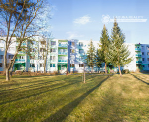 Byt 3+1 (71 m2) s loggiou, ul. Dubová Sp. Nová Ves