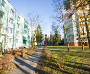 Byt 3+1 (71 m2) s loggiou, ul. Dubová Sp. Nová Ves