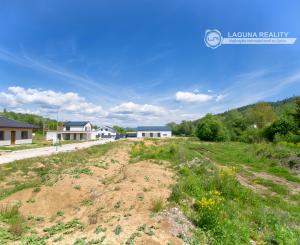 TOP PONUKA! Stavebný pozemok (1399 m2) Spišská Nová Ves